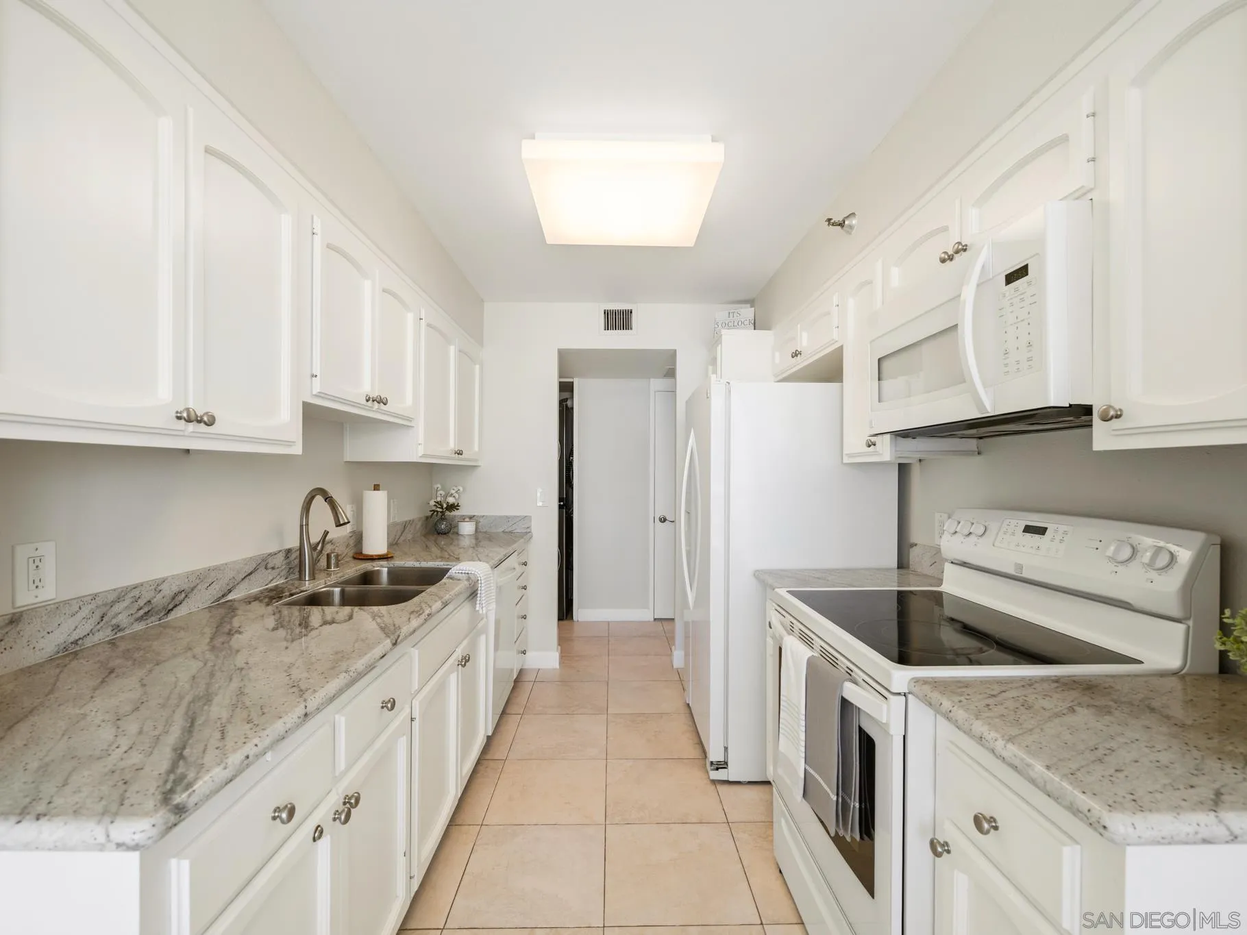 1750 Avenida Del Mundo Unit 908