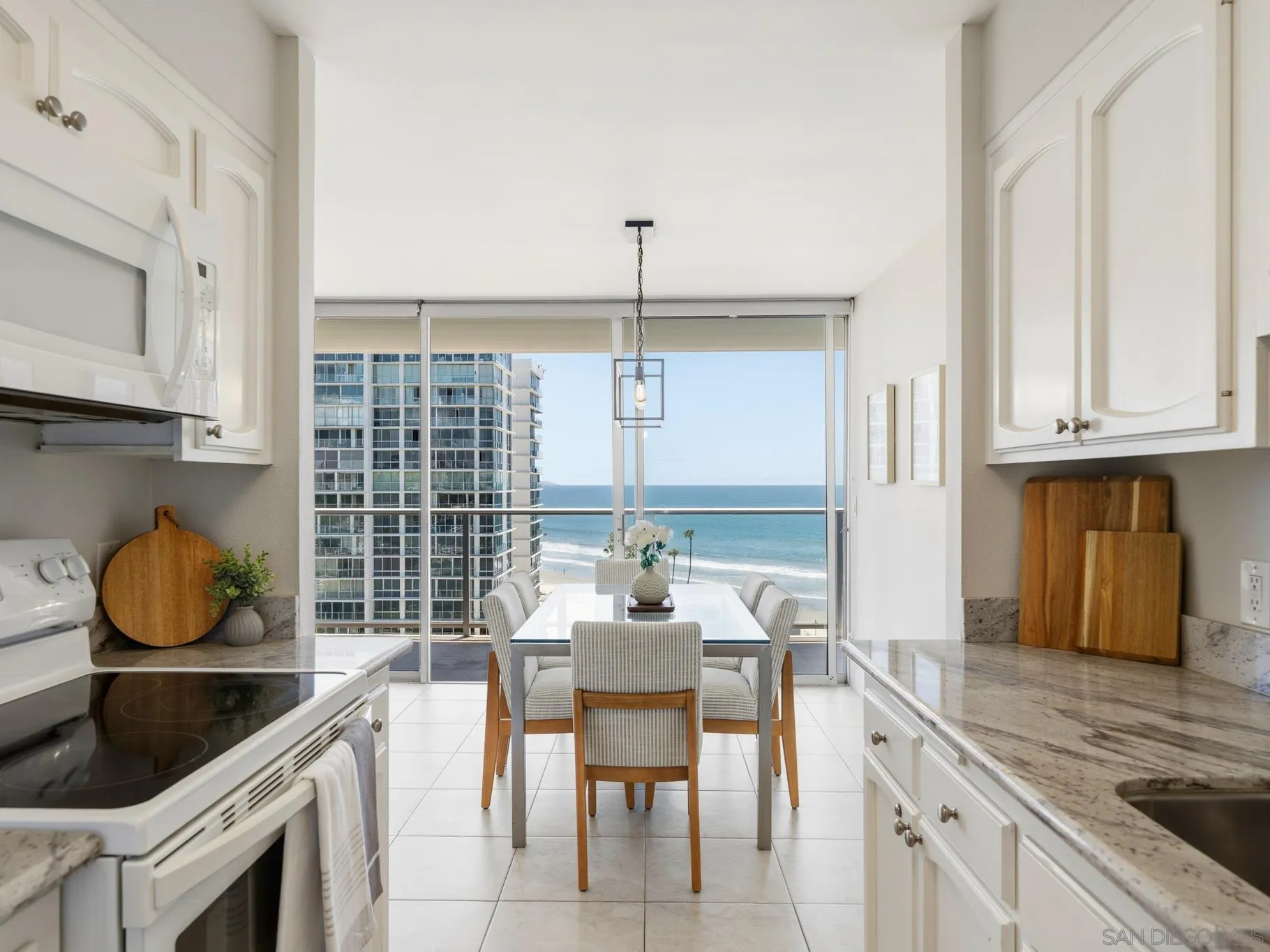 1750 Avenida Del Mundo Unit 908