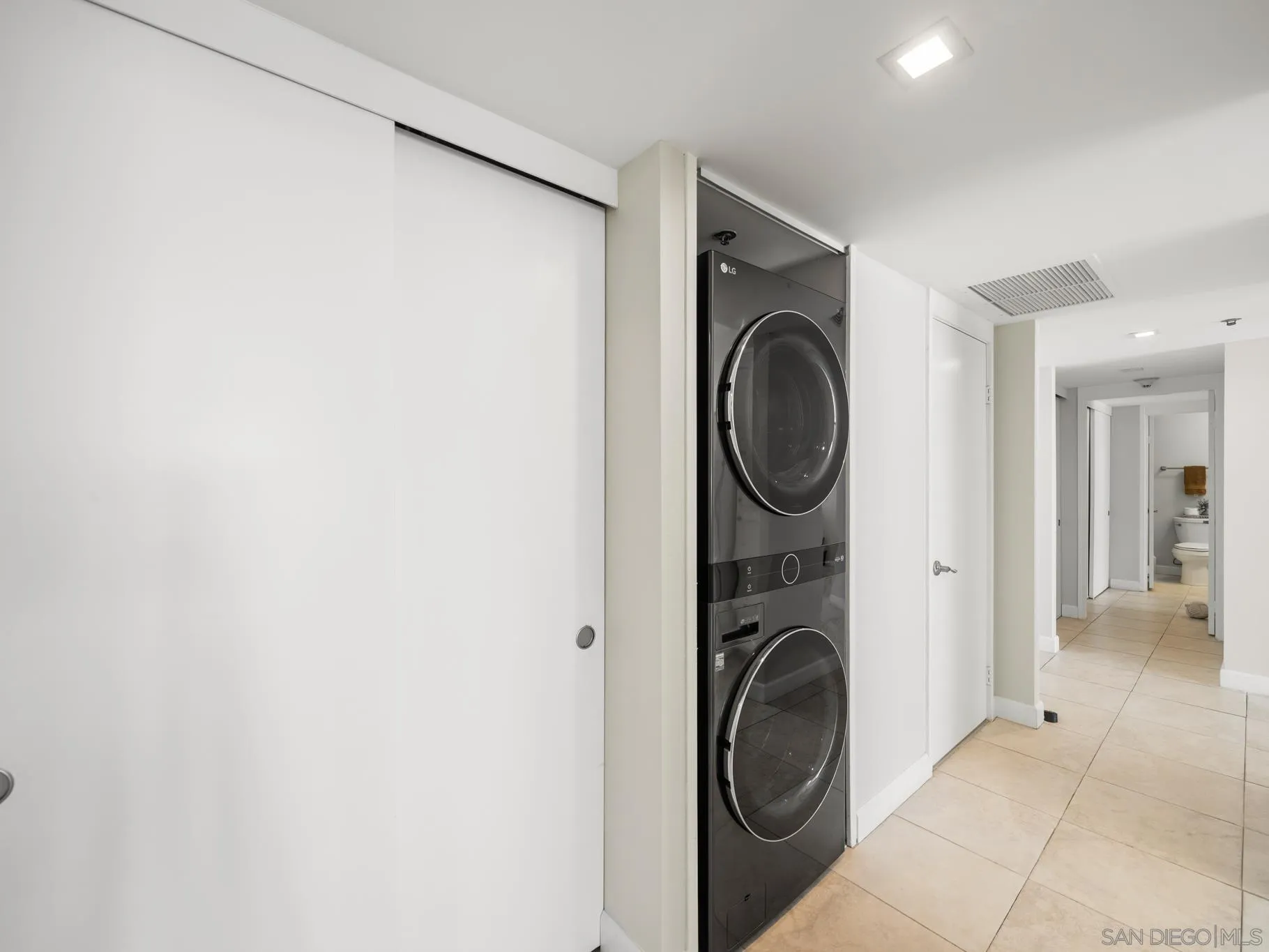 1750 Avenida Del Mundo Unit 908