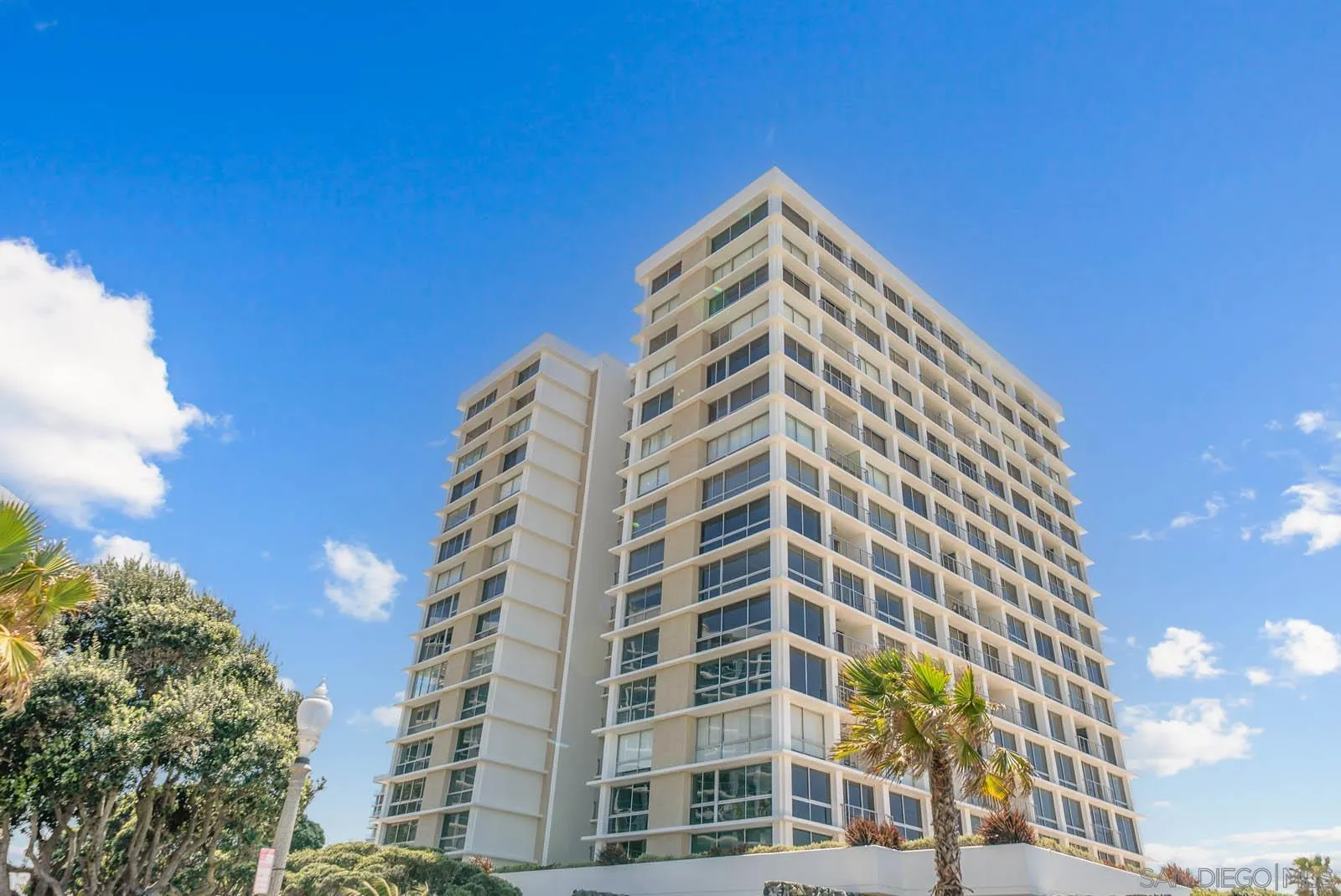 1720 Avenida Del Mundo Unit 209