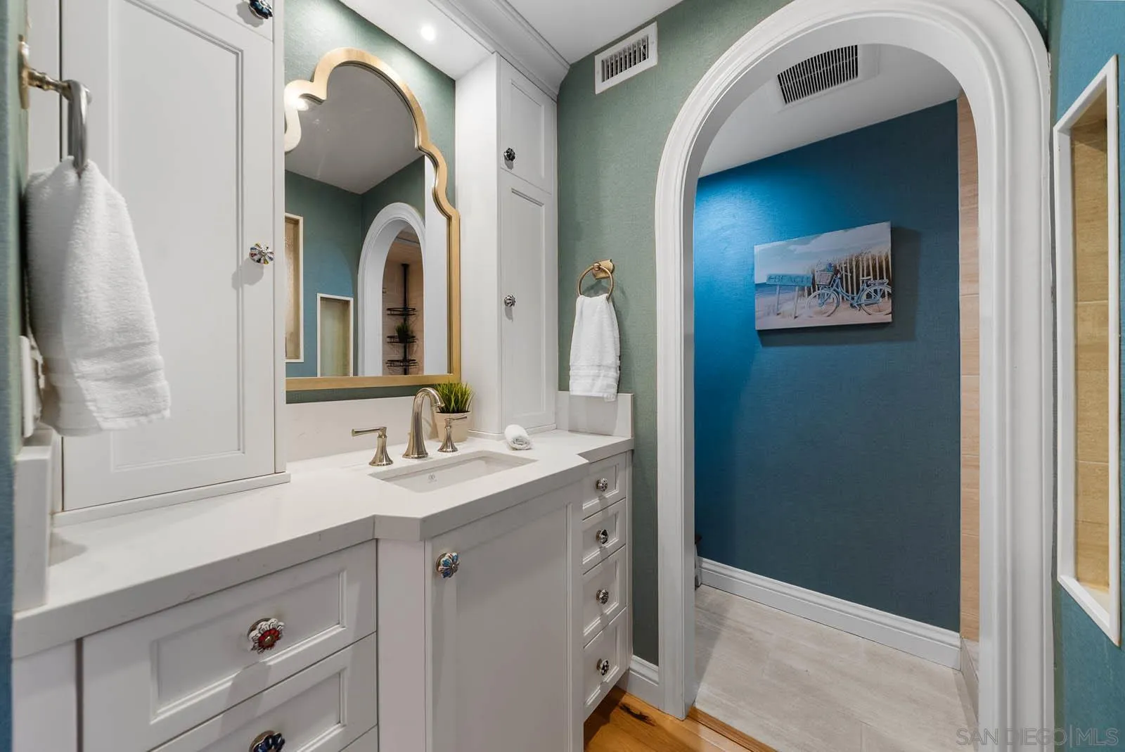 1720 Avenida Del Mundo Unit 209