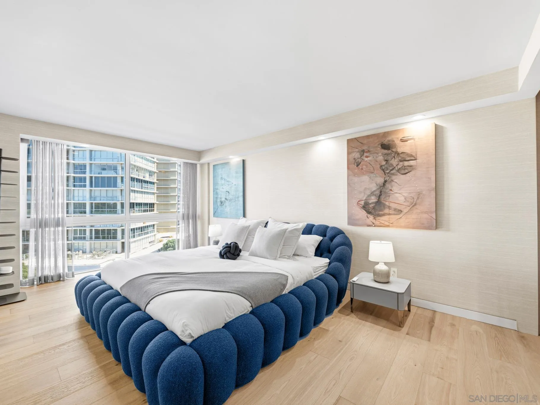 1810 Avenida Del Mundo Unit 403