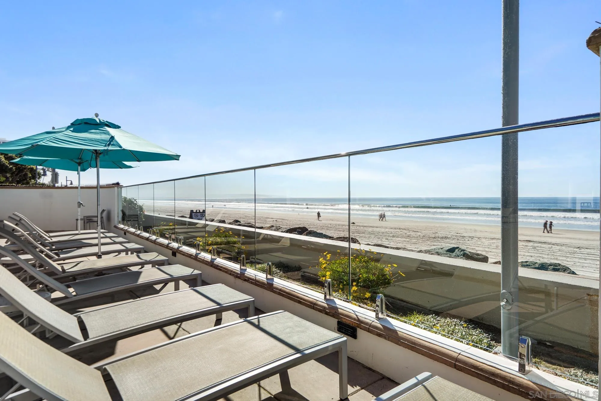1750 Avenida Del Mundo Unit 404