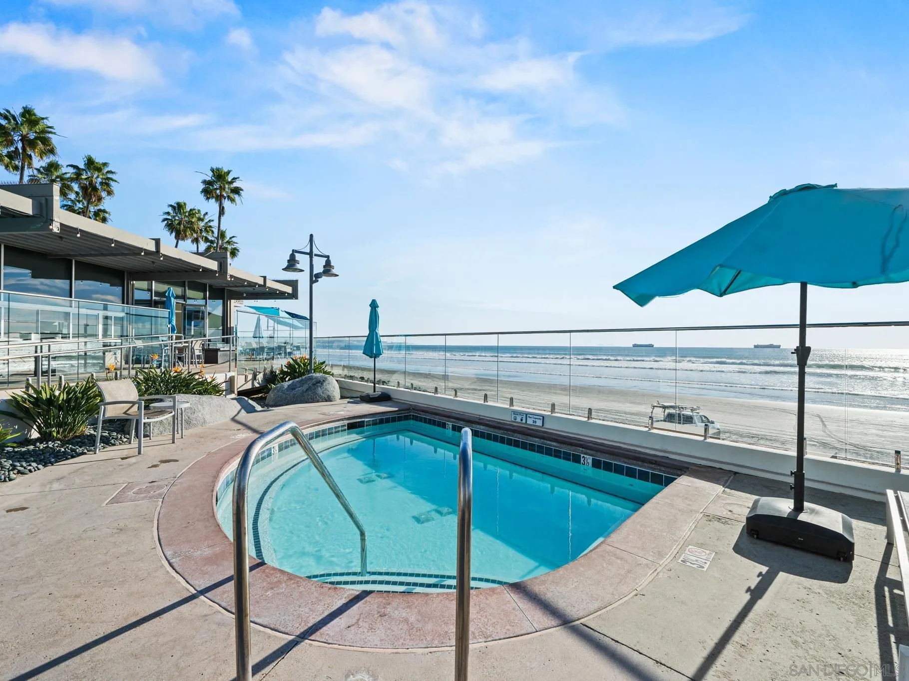 1750 Avenida Del Mundo Unit 404