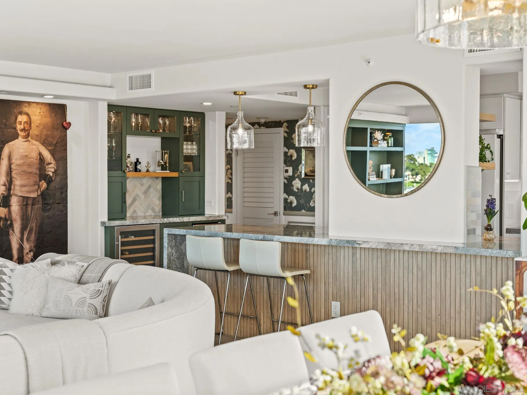 1750 Avenida Del Mundo Unit 404