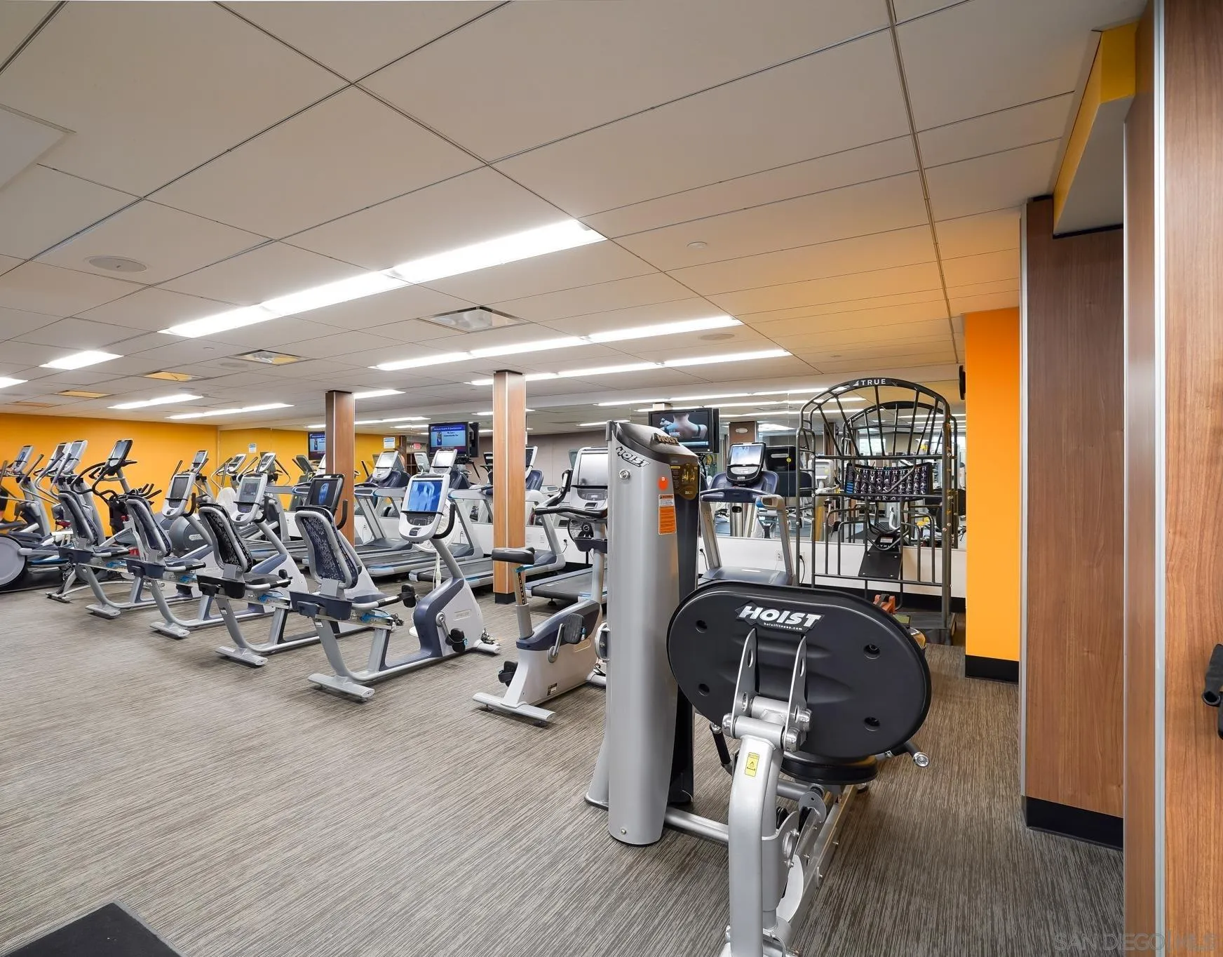 1750 Avenida Del Mundo Unit 404