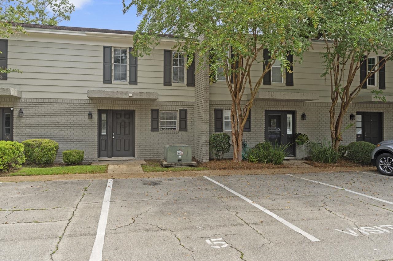 1625 Centerville Road Unit: 5