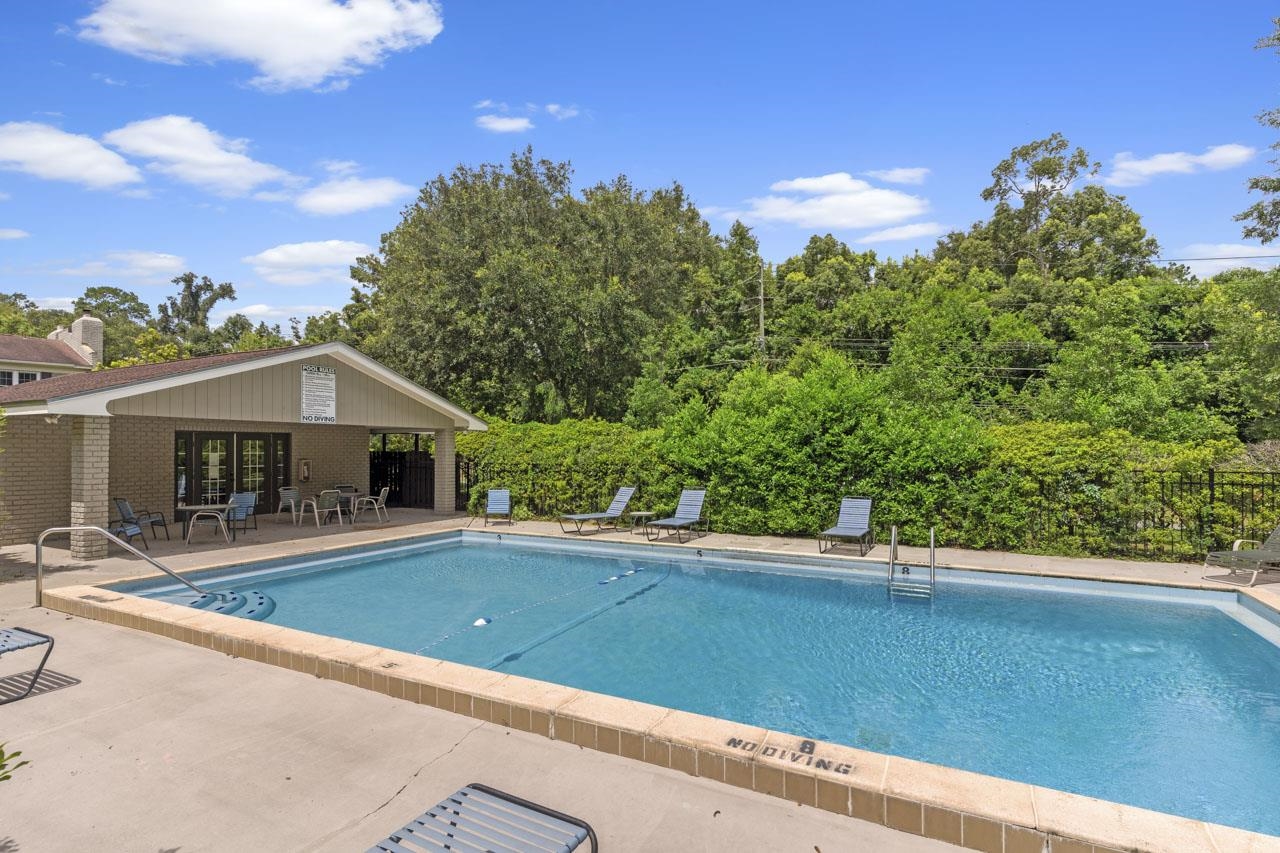 1625 Centerville Road Unit: 5