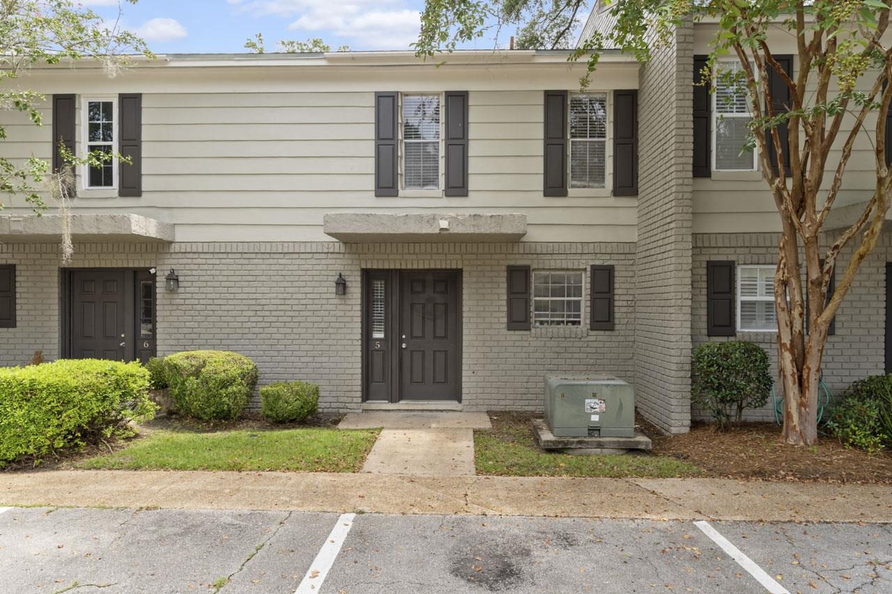 1625 Centerville Road Unit: 5