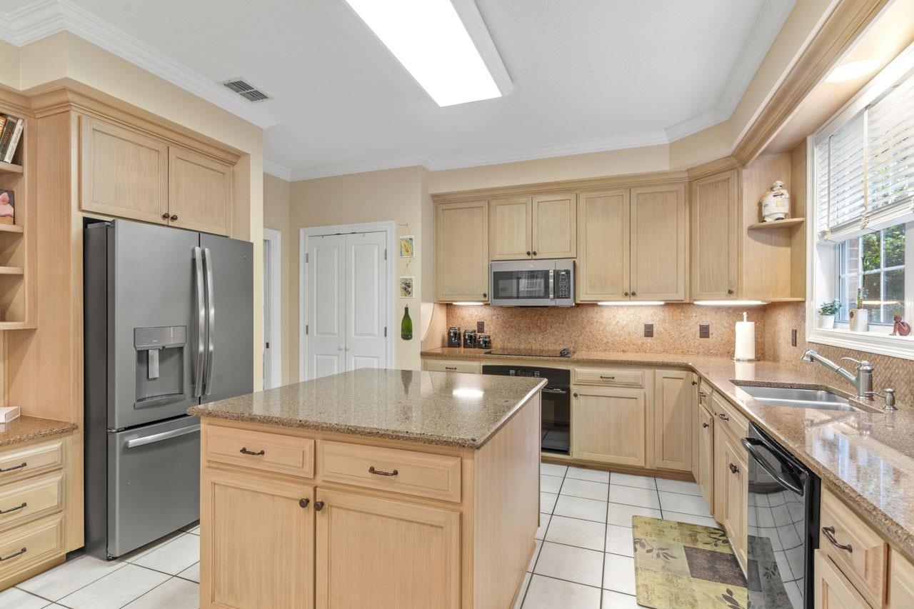 3661 Letitia Lane