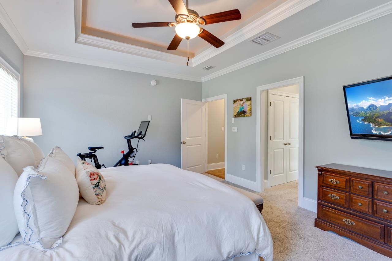 5833 Dahlgren Trail