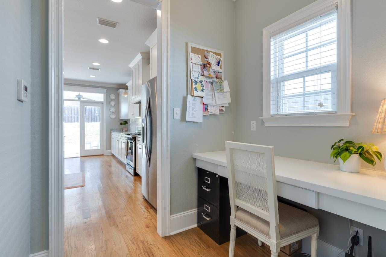 5833 Dahlgren Trail