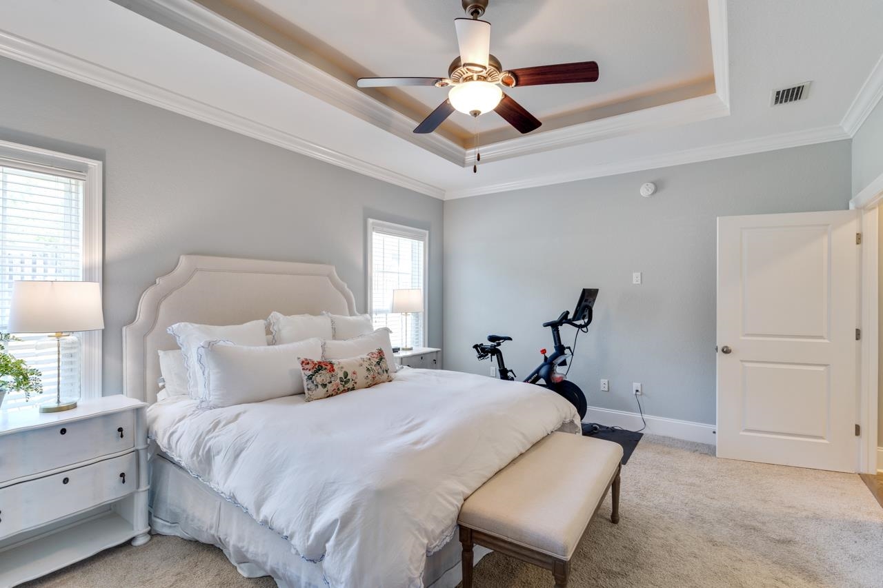5833 Dahlgren Trail