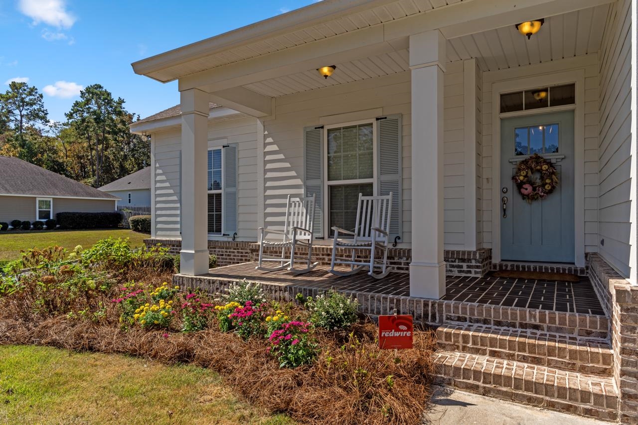 5833 Dahlgren Trail