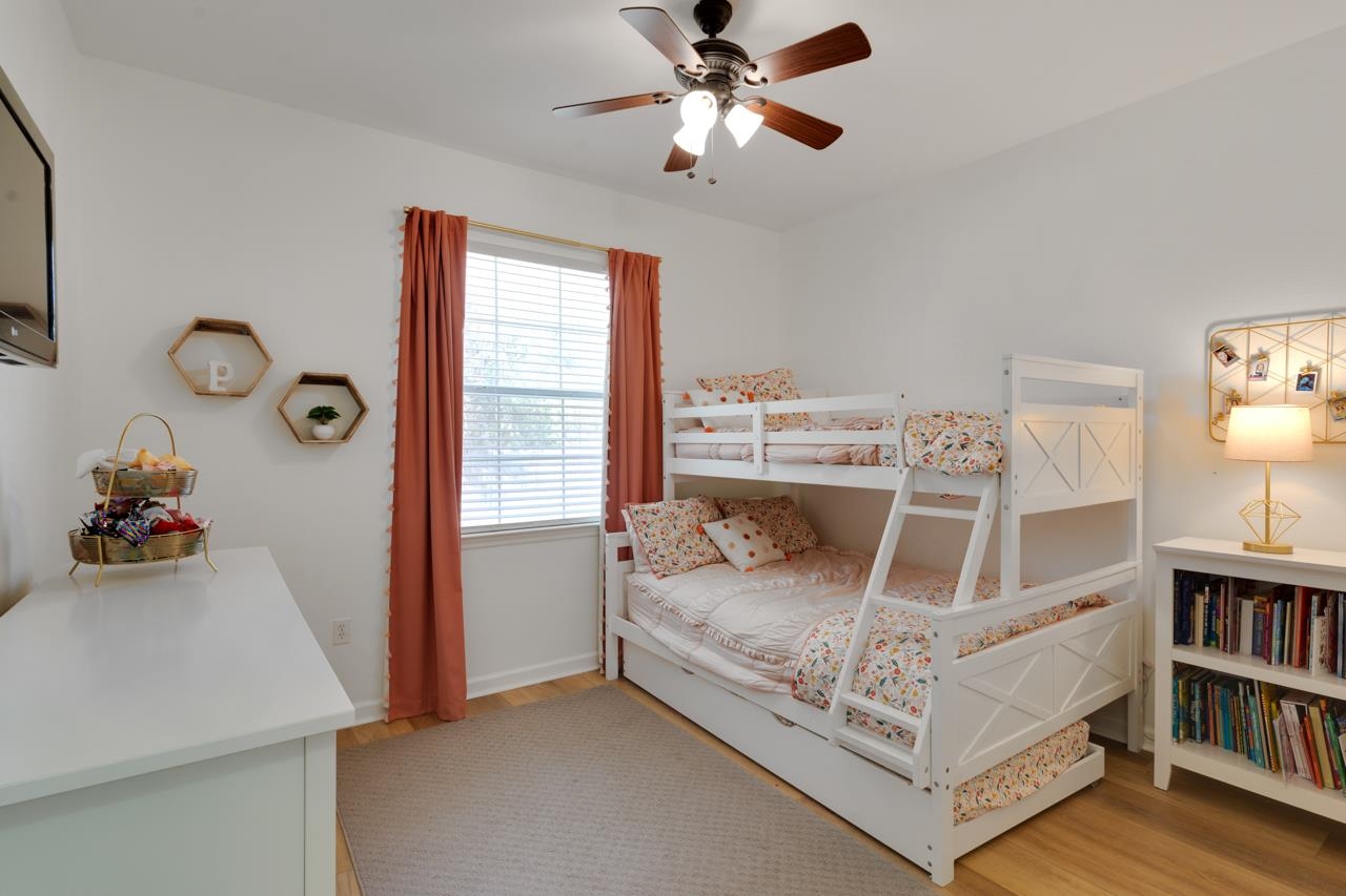 8622 Shire Ridge Loop