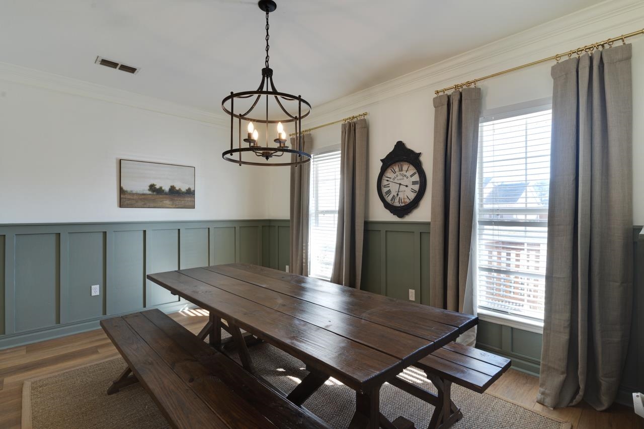 8622 Shire Ridge Loop