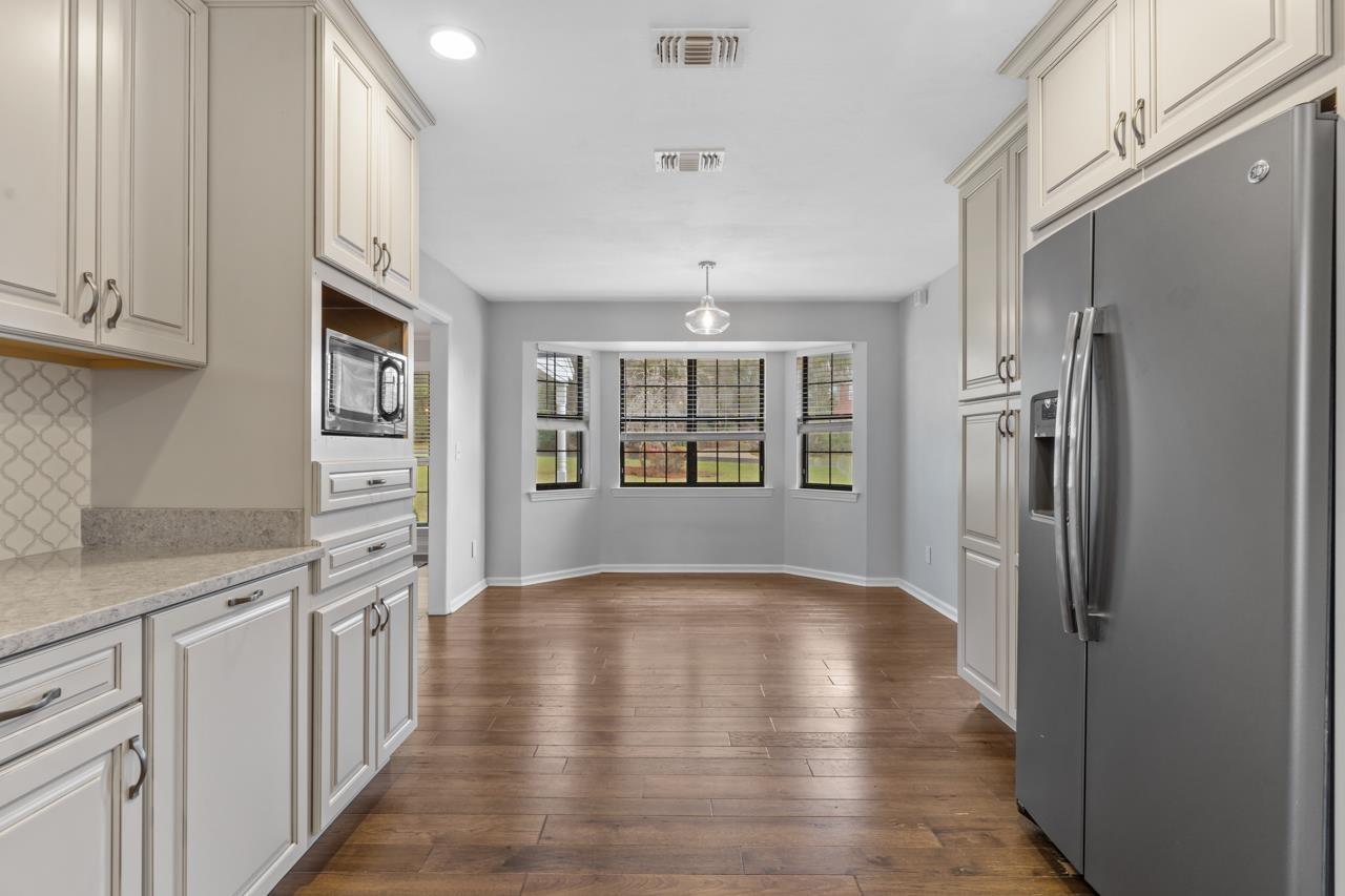3698 Dwight Davis Drive