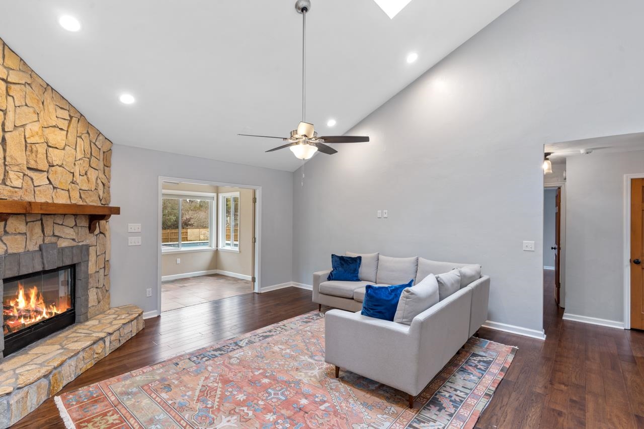 3698 Dwight Davis Drive