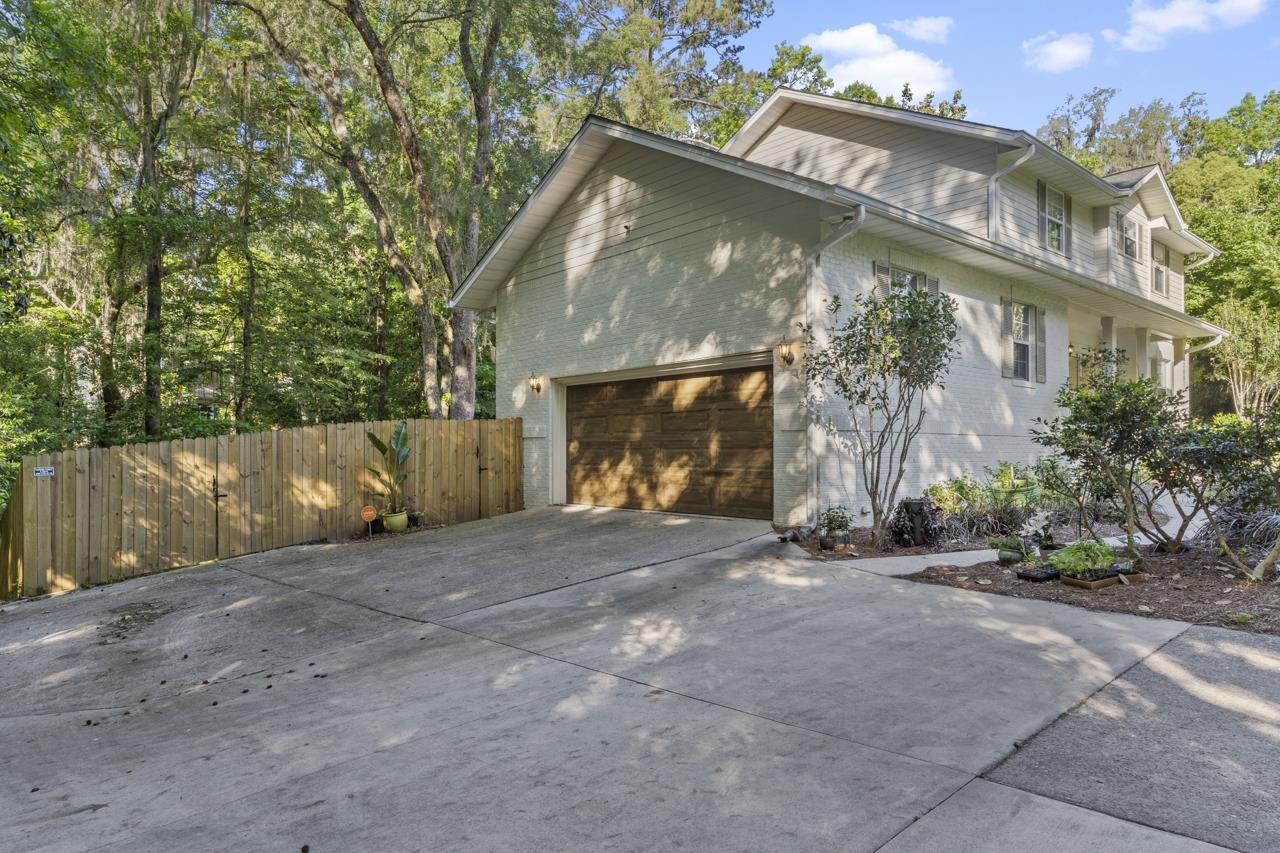 2487 Papillion Way