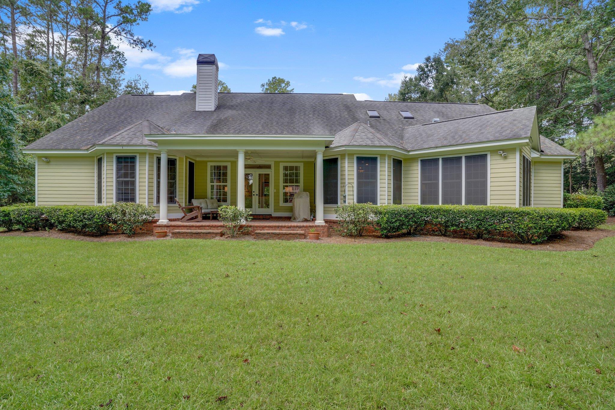 2802 W Hannon Hill Drive