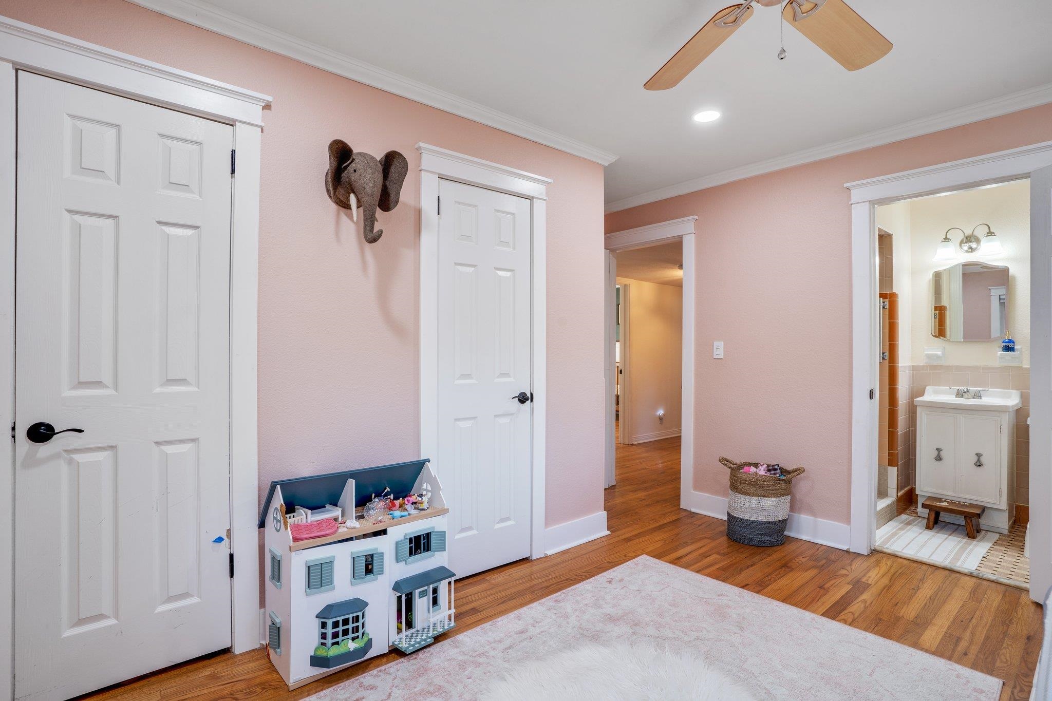 406 Coldstream Drive