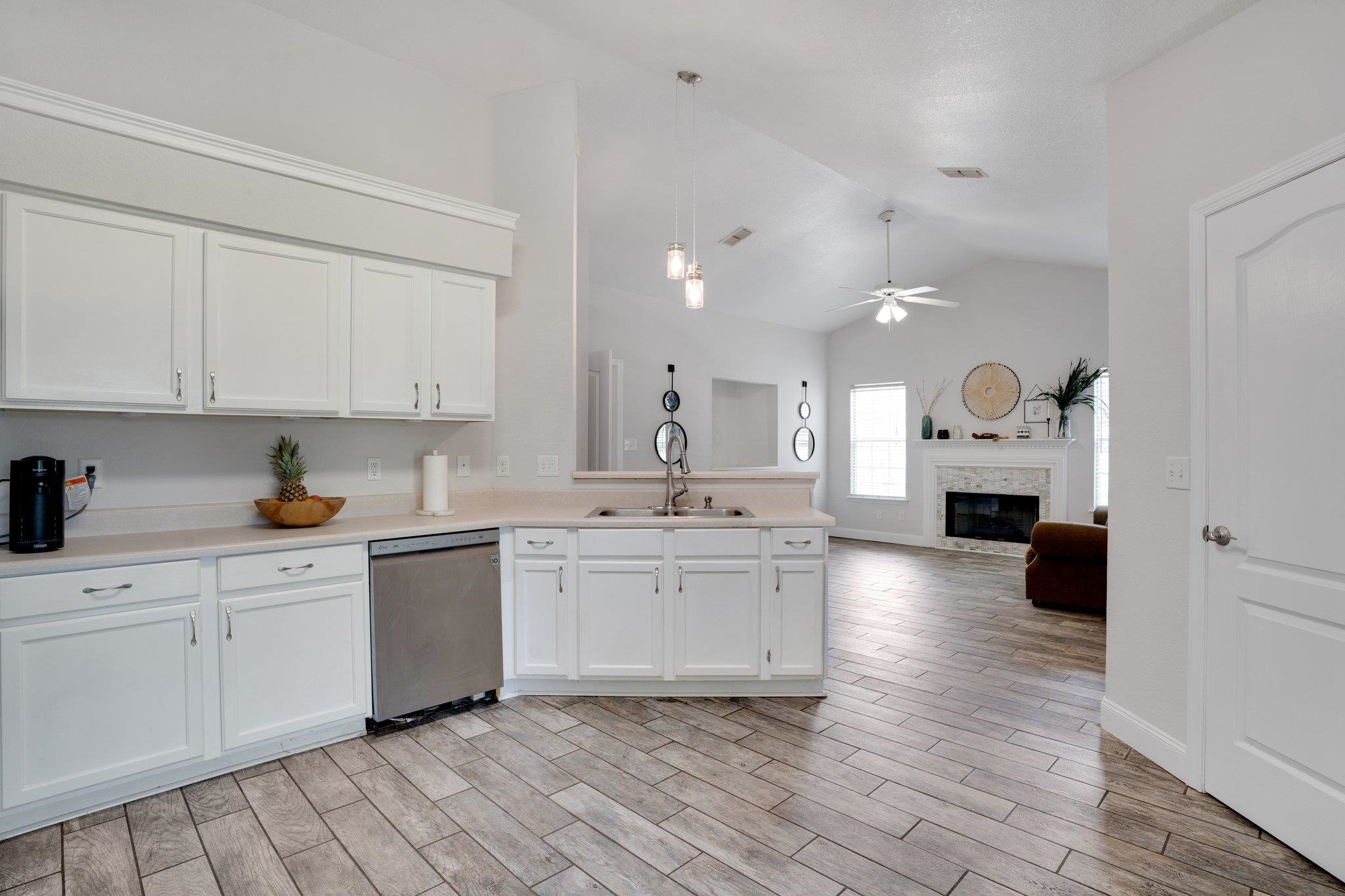 8752 Opal Drive