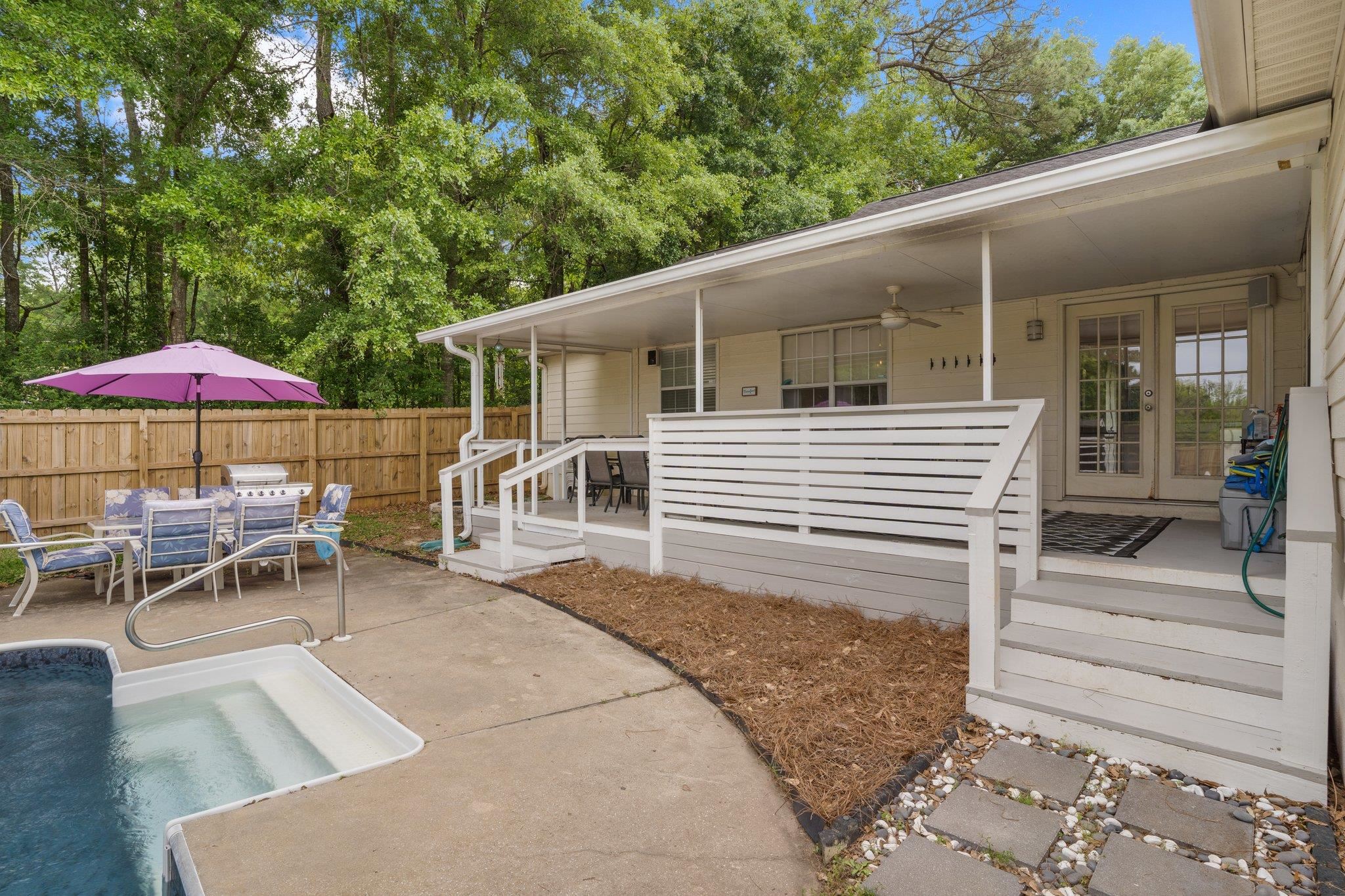 8752 Opal Drive