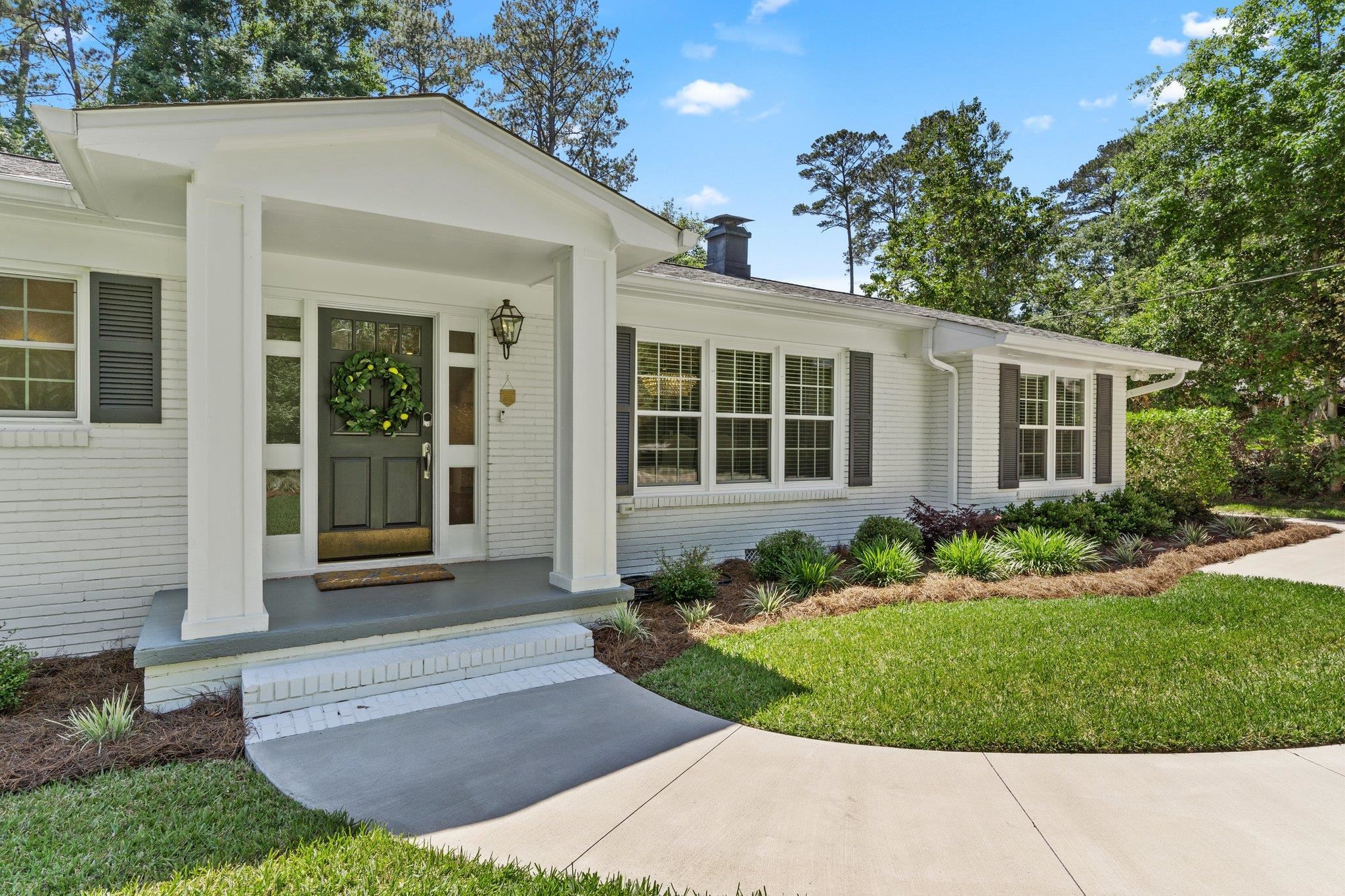1125 Waverly Road