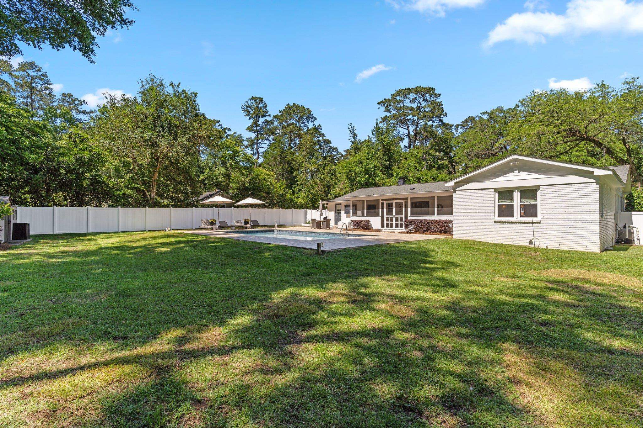 1125 Waverly Road