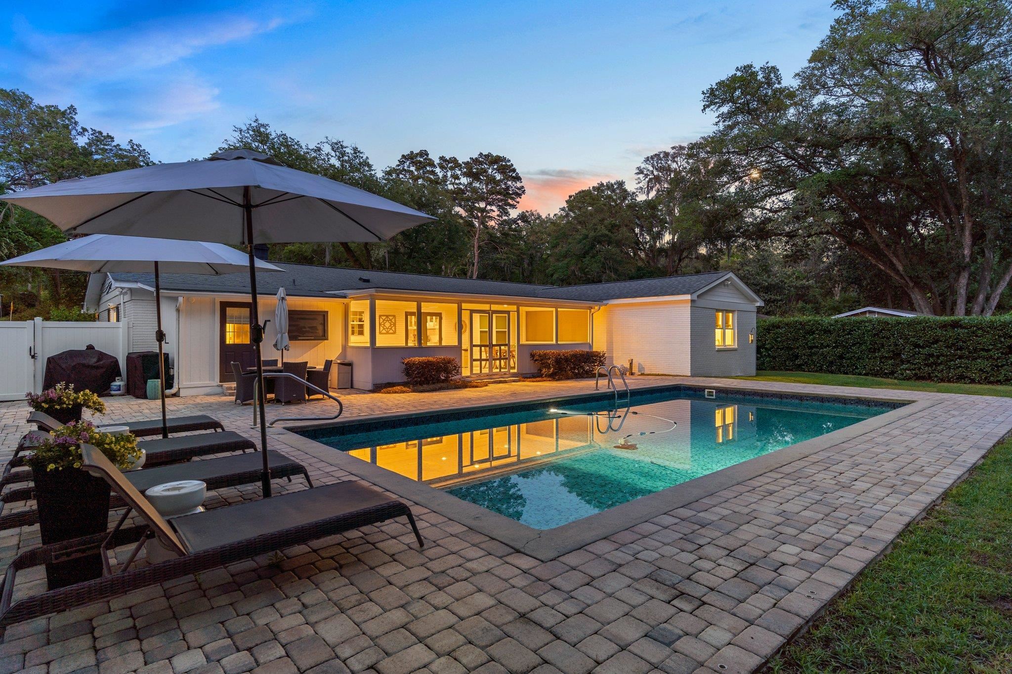 1125 Waverly Road