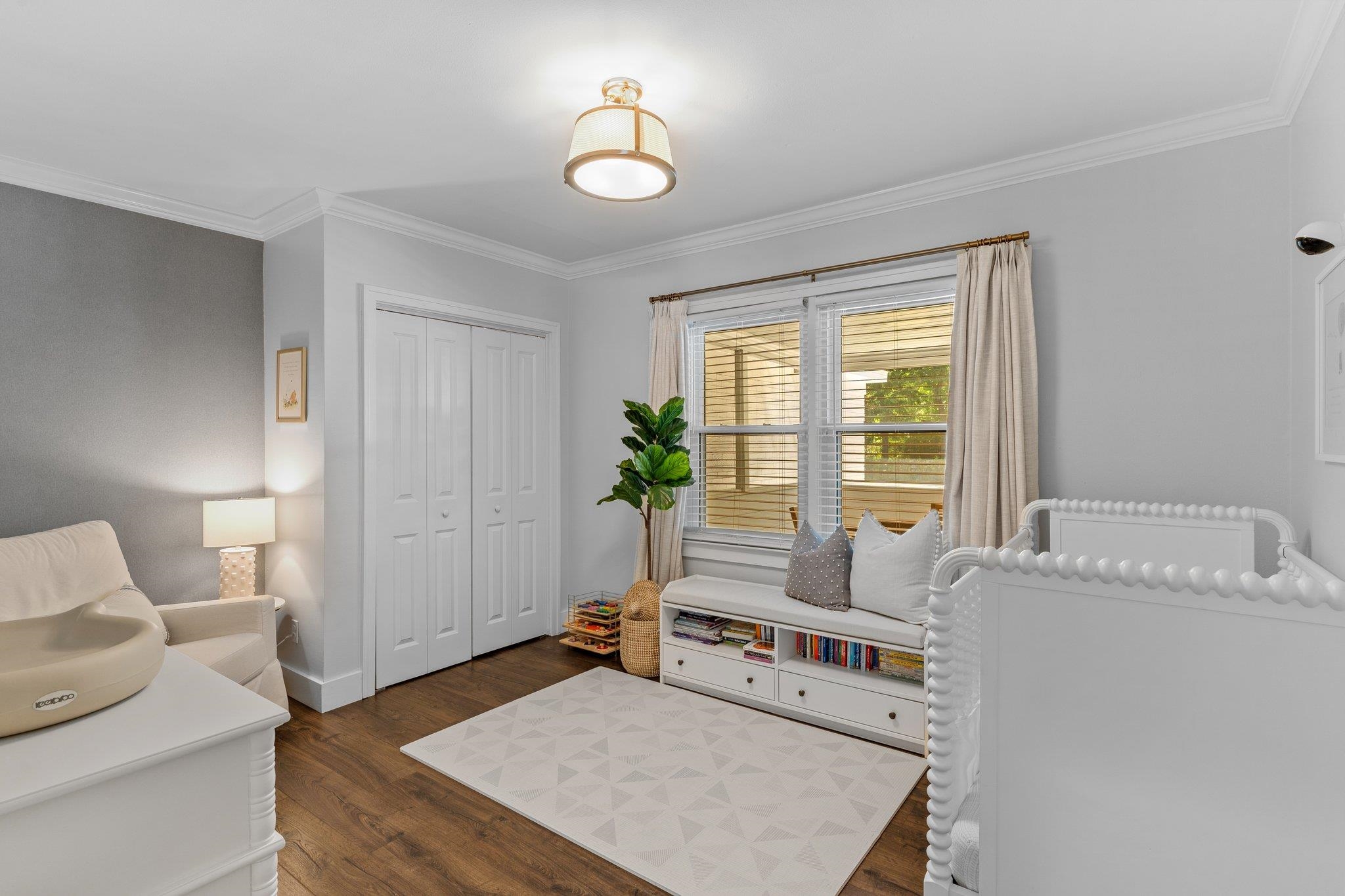 1125 Waverly Road