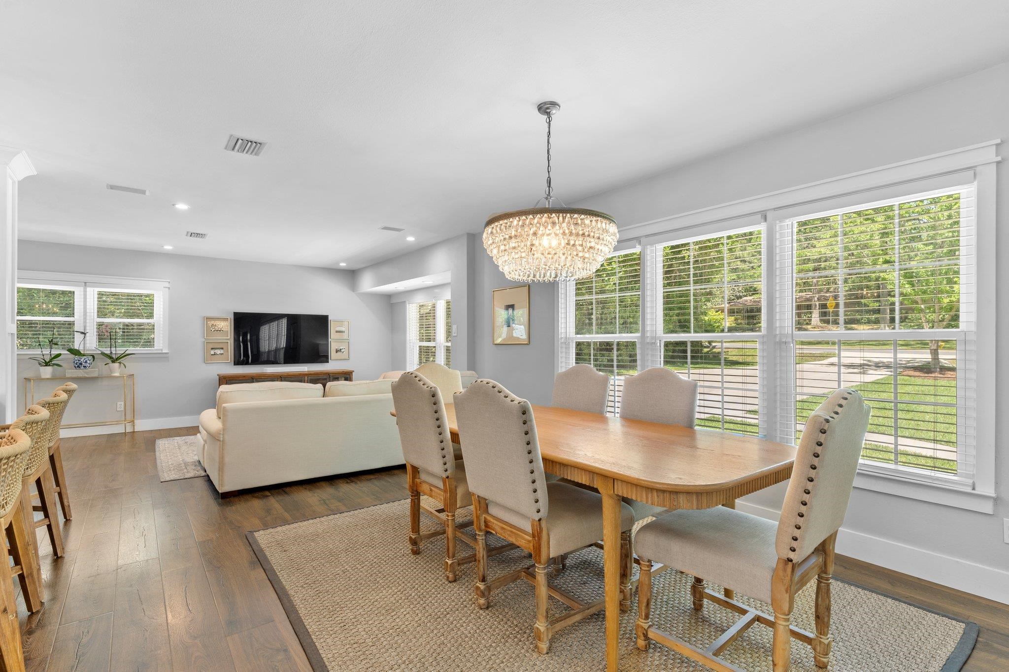 1125 Waverly Road