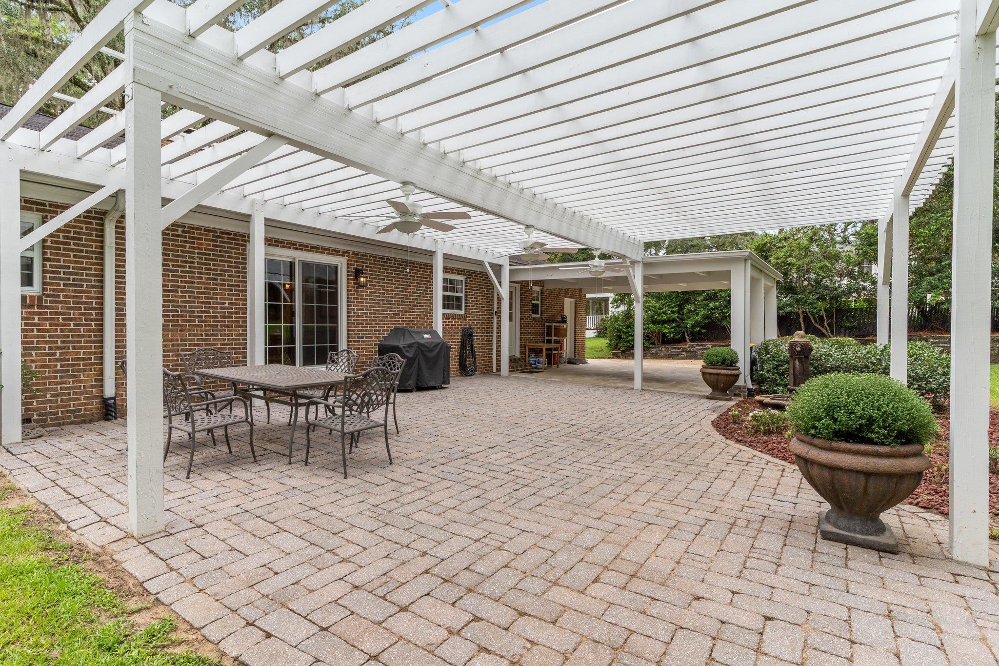 1114 Lothian Drive
