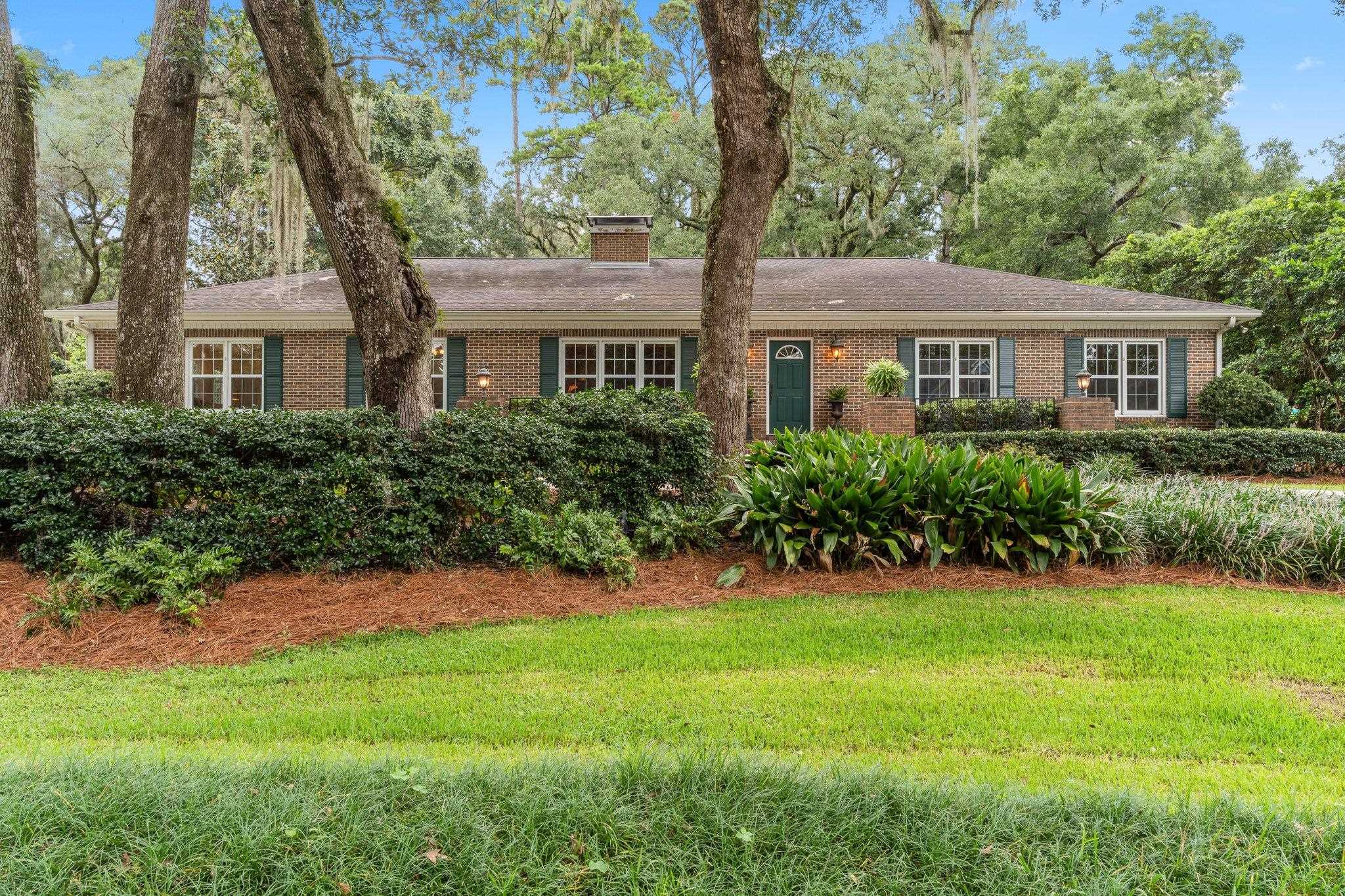 1114 Lothian Drive