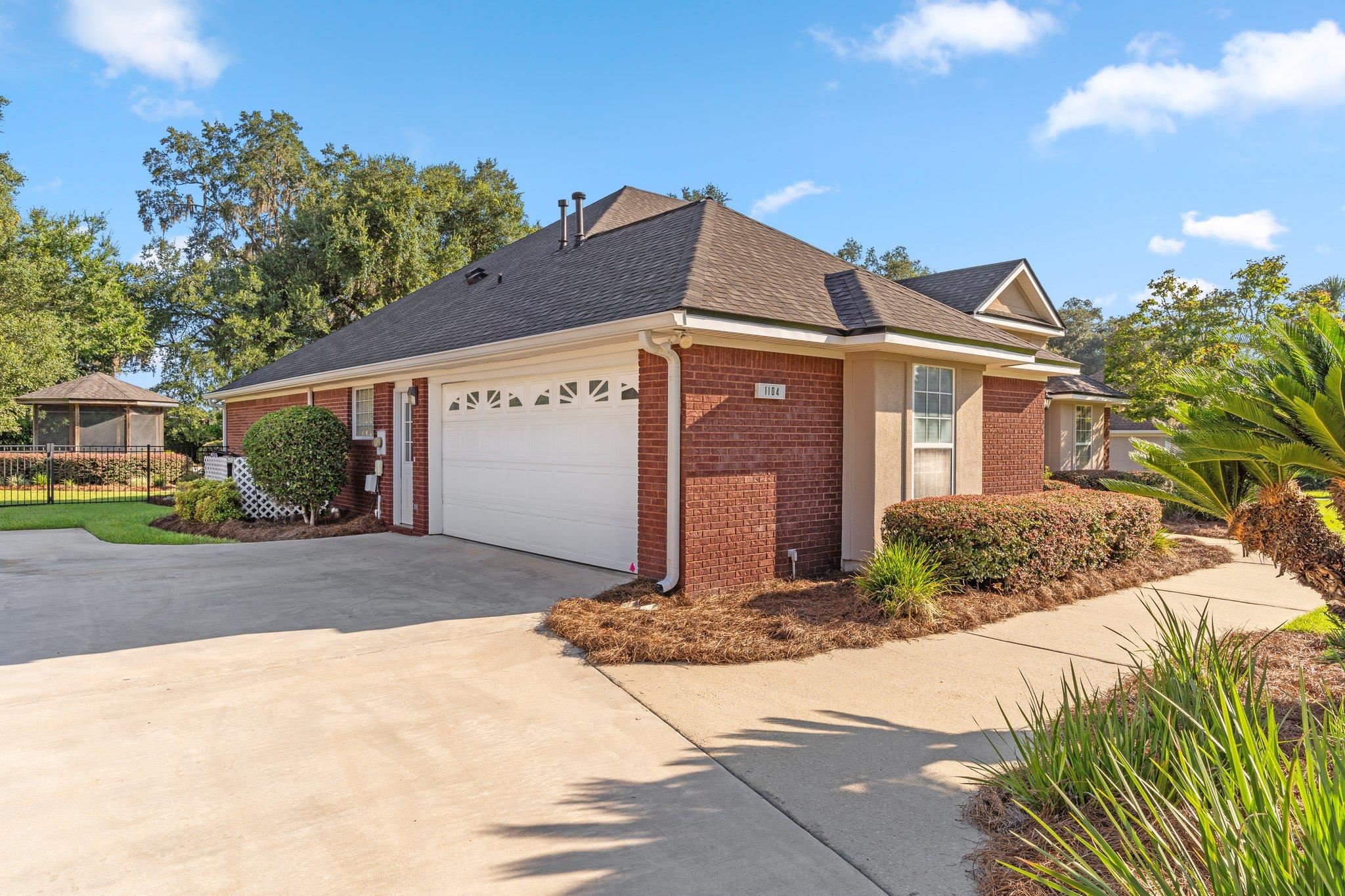 1104 Greensward Drive
