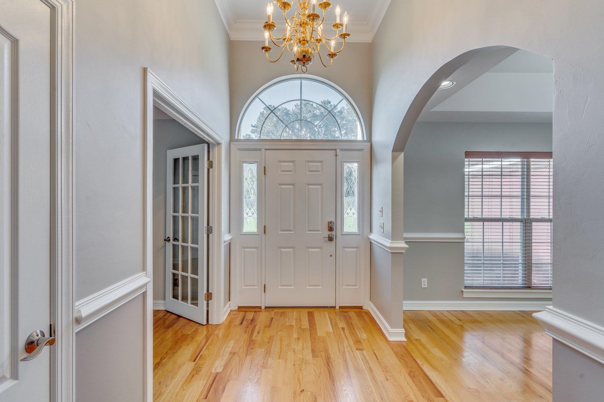 1104 Greensward Drive