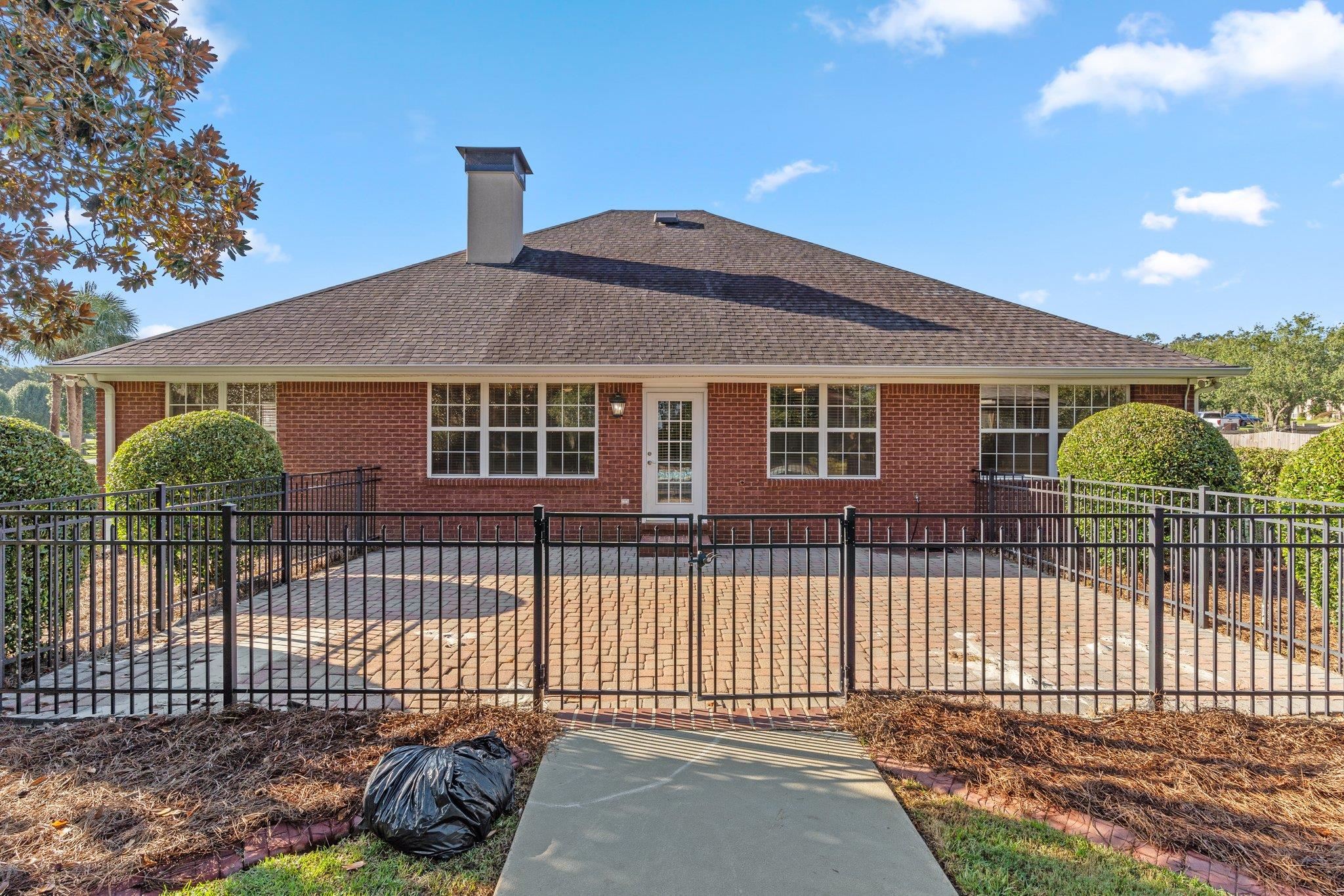 1104 Greensward Drive