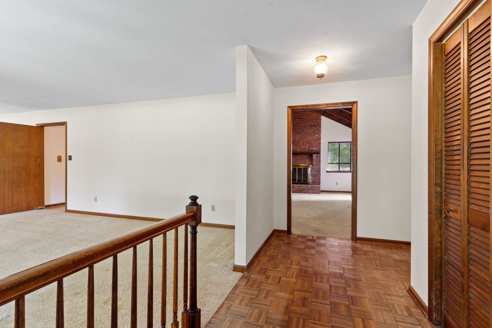 1612 Woodgate Way