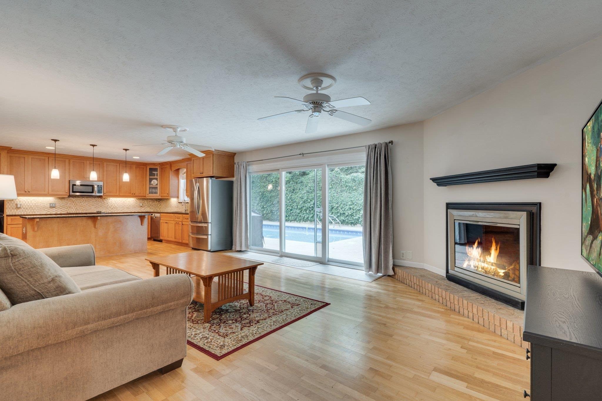 2919 Abbotsford Way