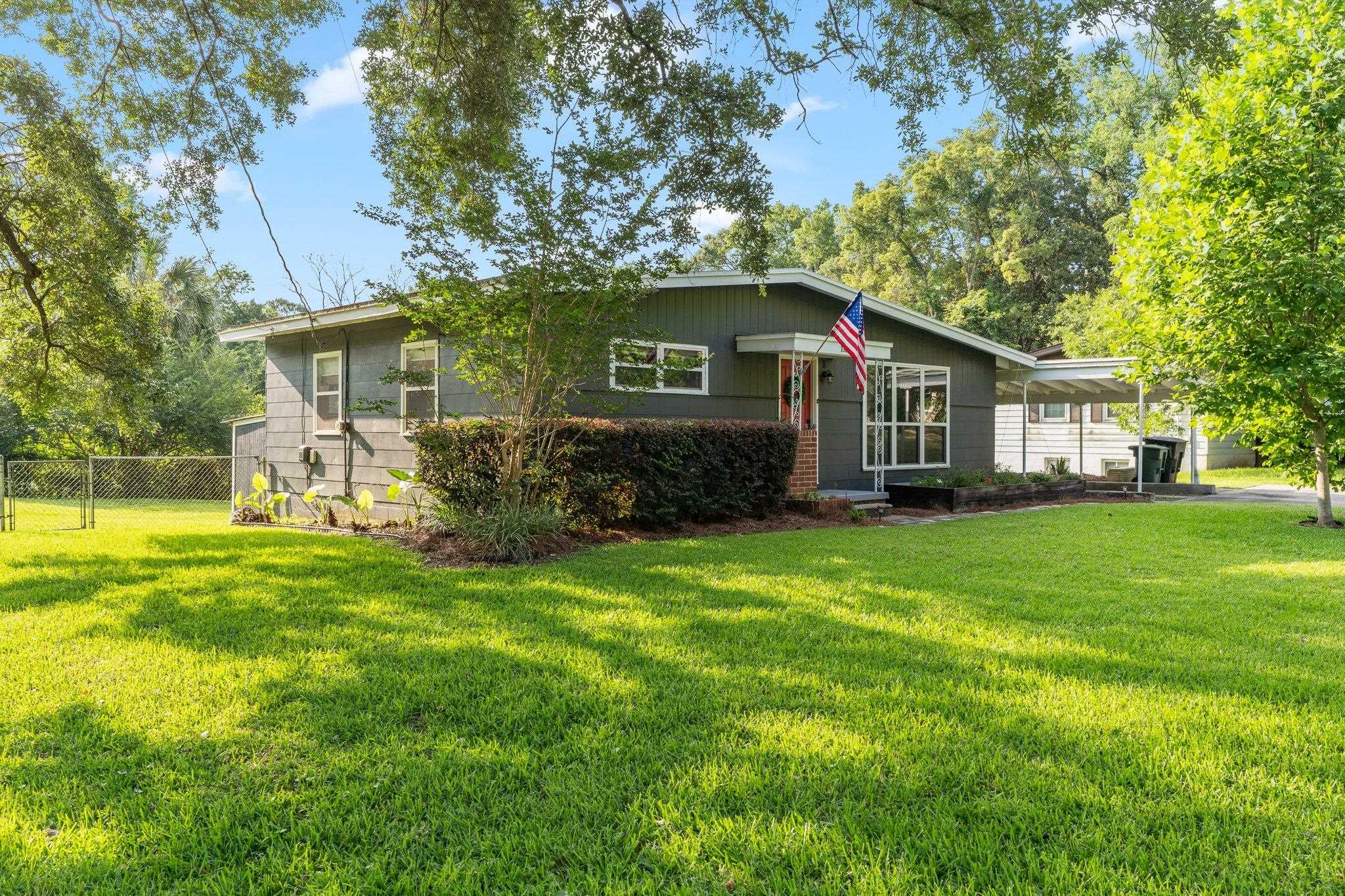 1131 Spottswood Drive