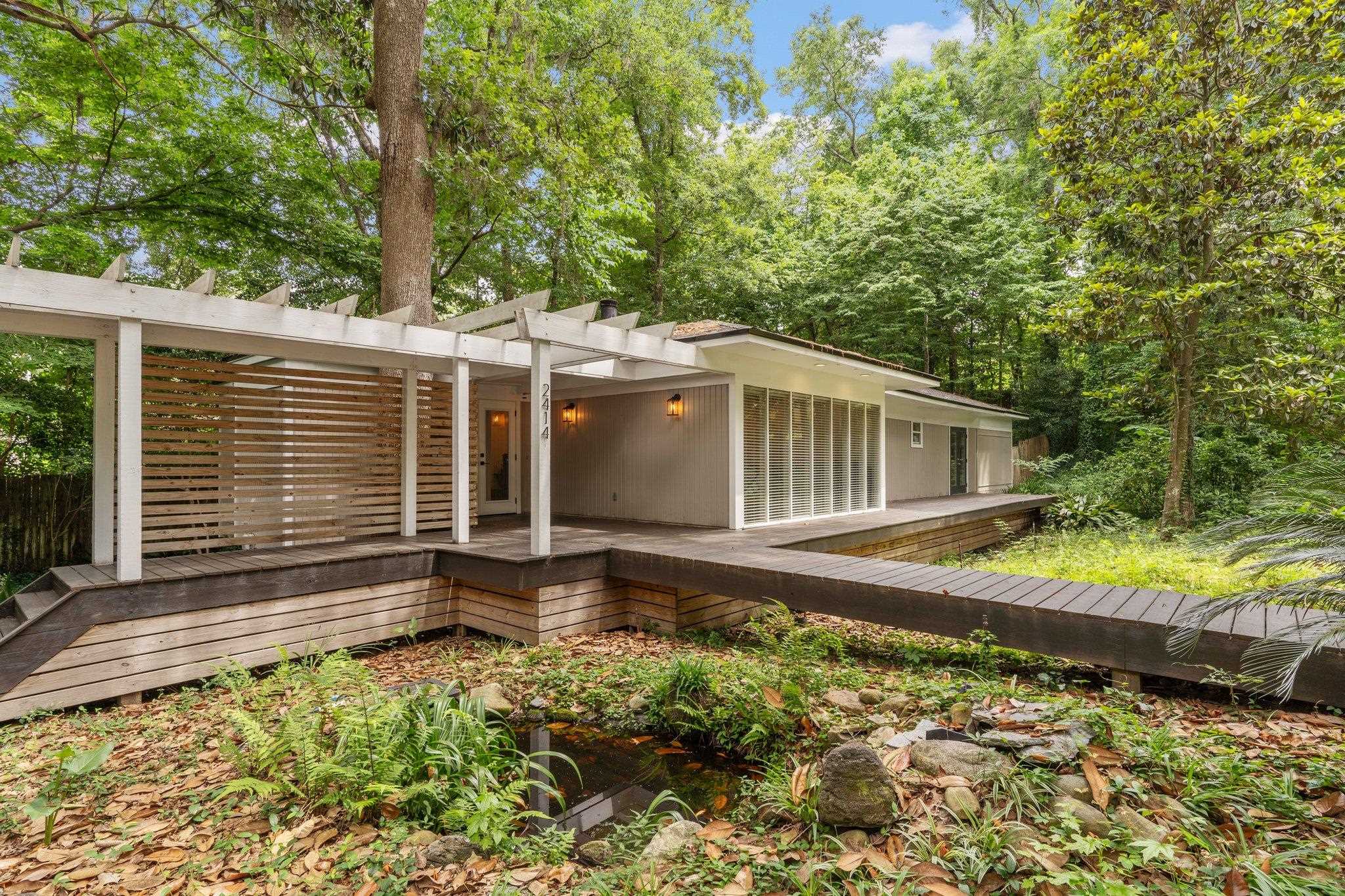 2414 Glenshire Lane