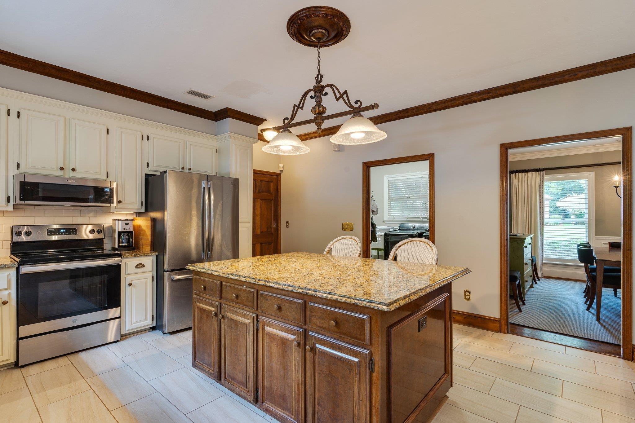 1371 Millstream Road