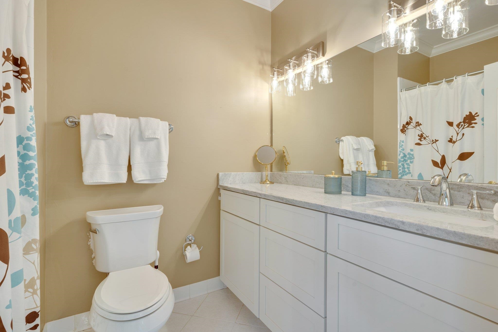 283 E Rosehill Drive