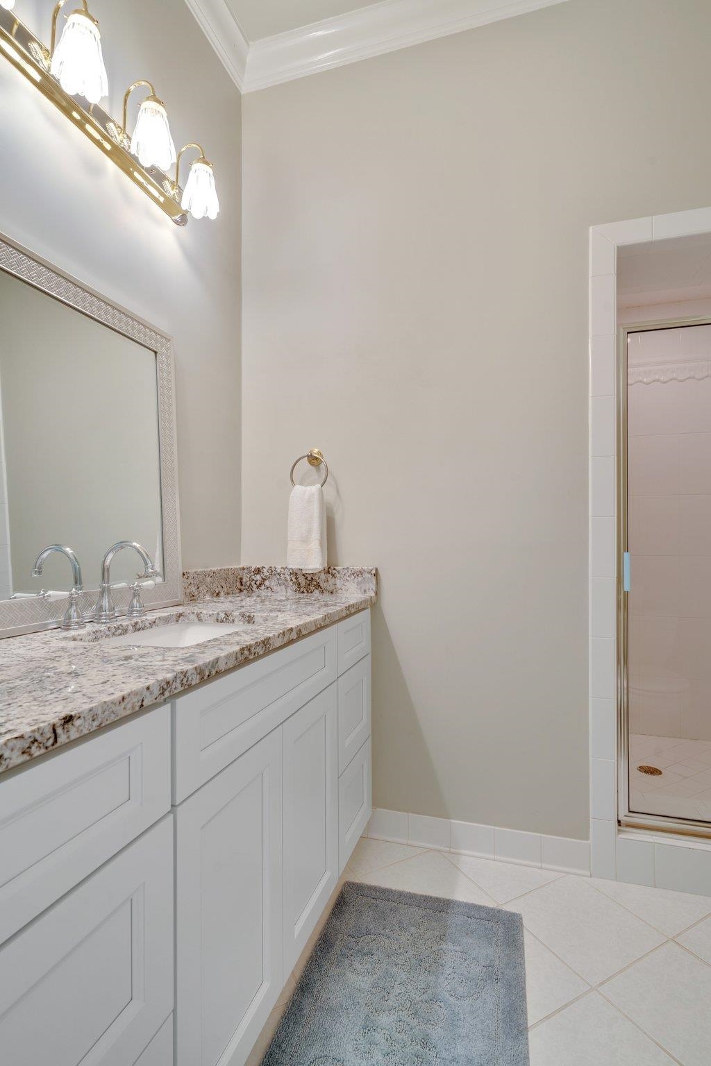 283 E Rosehill Drive