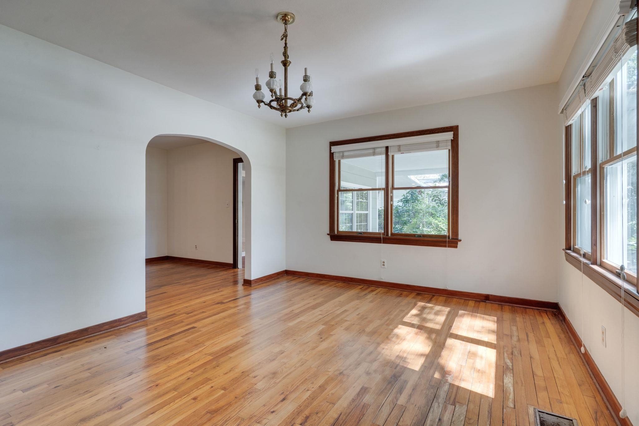 1122 Victory Garden Drive