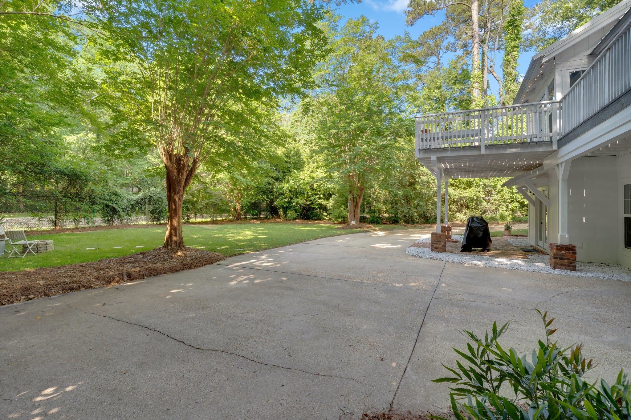 2241 Armistead Road