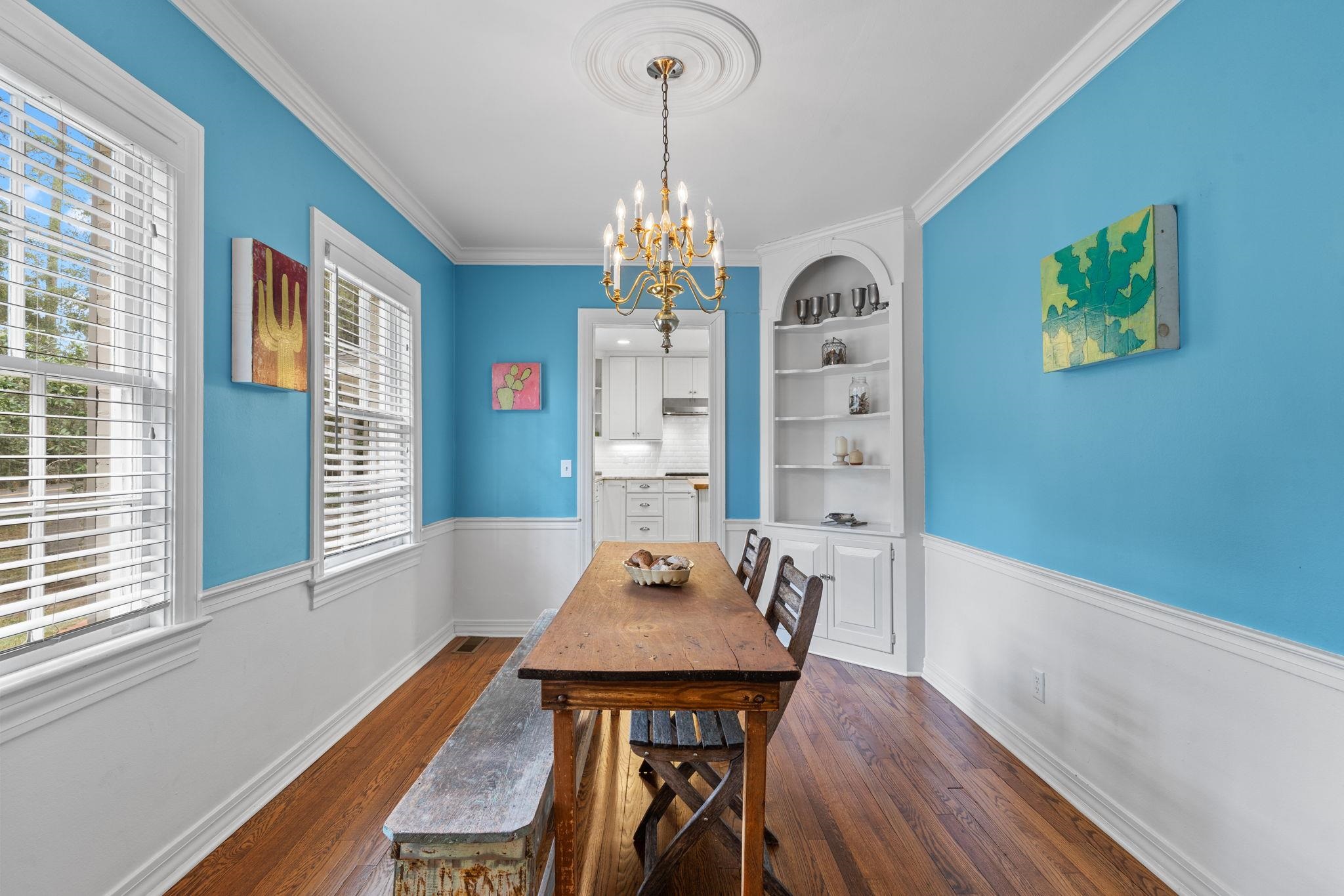 1413 N Randolph Circle