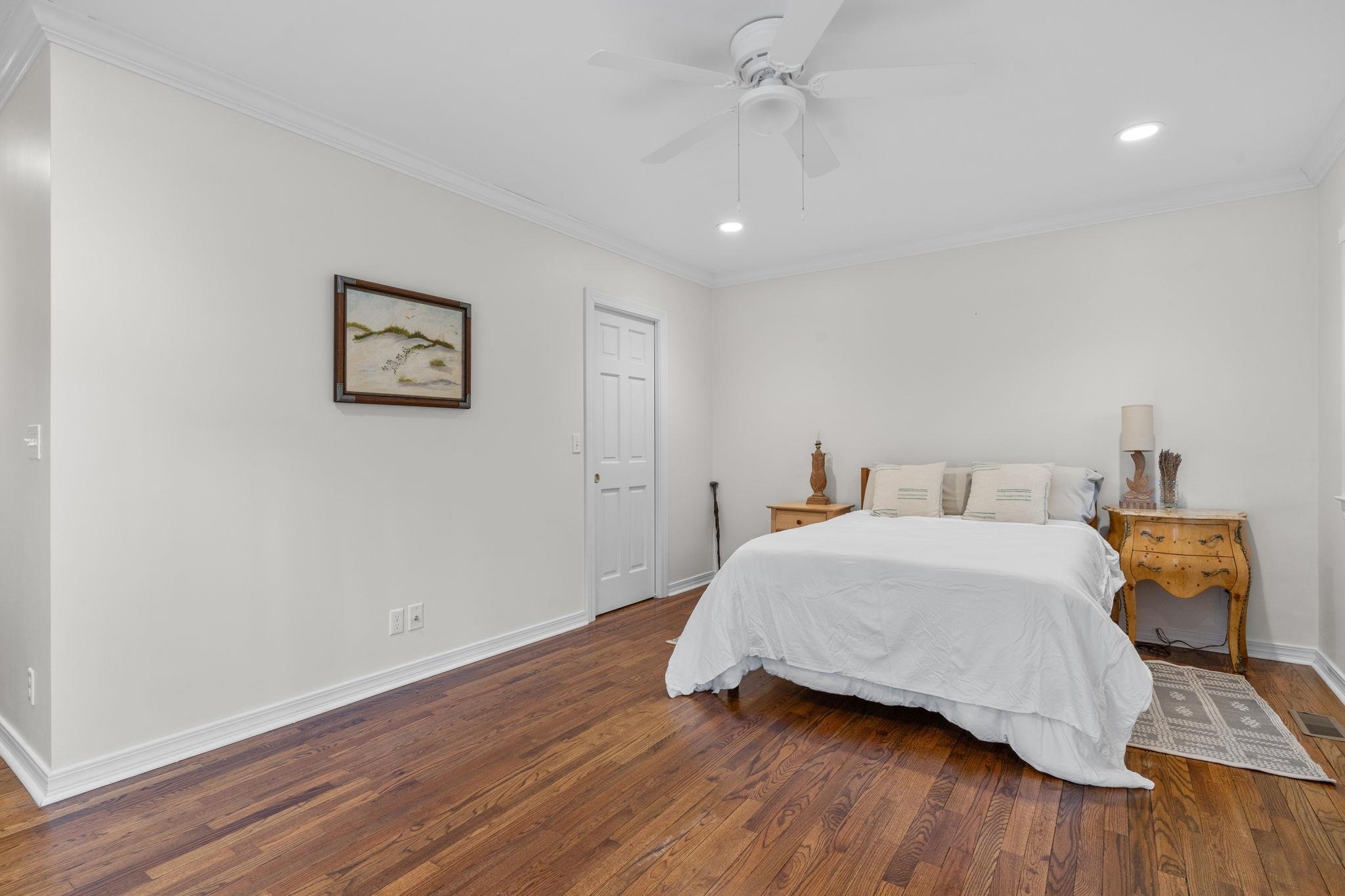 1413 N Randolph Circle