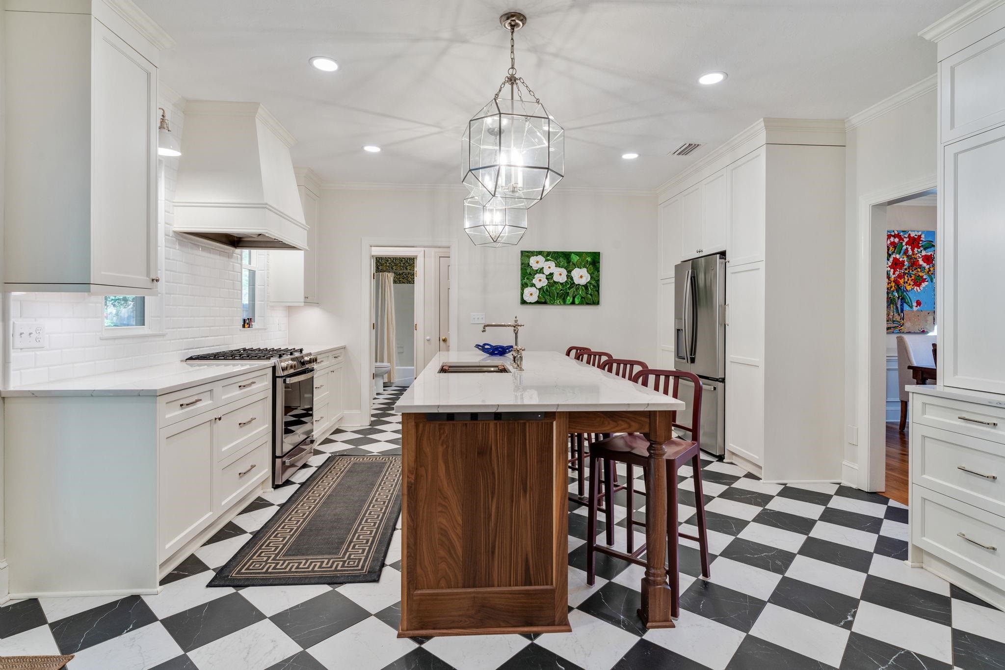 2662 Noble Drive