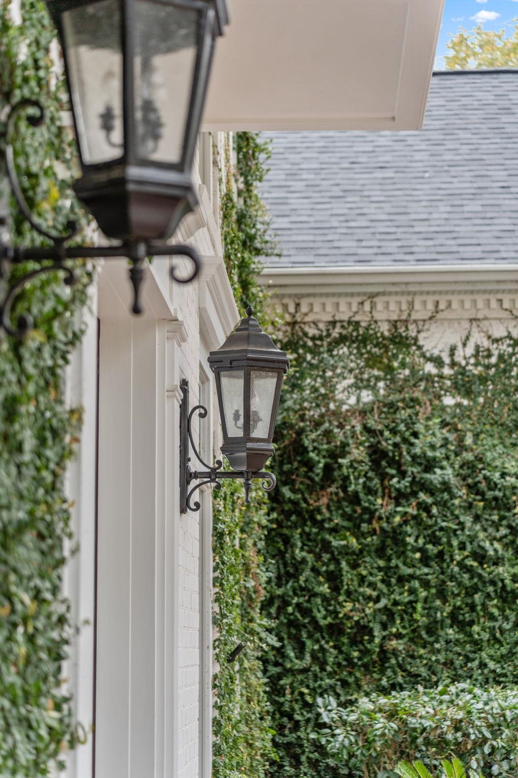 3904 W Millers Bridge Road